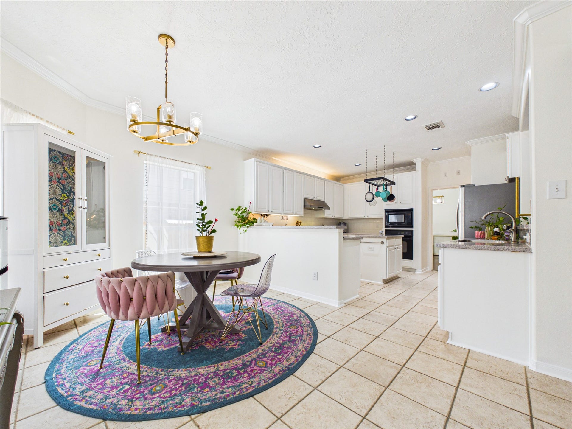 2876 Love Lane, Friendswood, TX 77546 2876 Love Lane, Friendswood, TX 77546