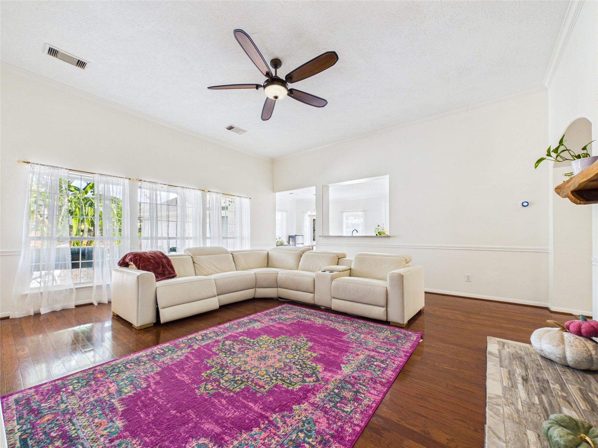 2876 Love Lane, Friendswood, TX 77546 2876 Love Lane, Friendswood, TX 77546