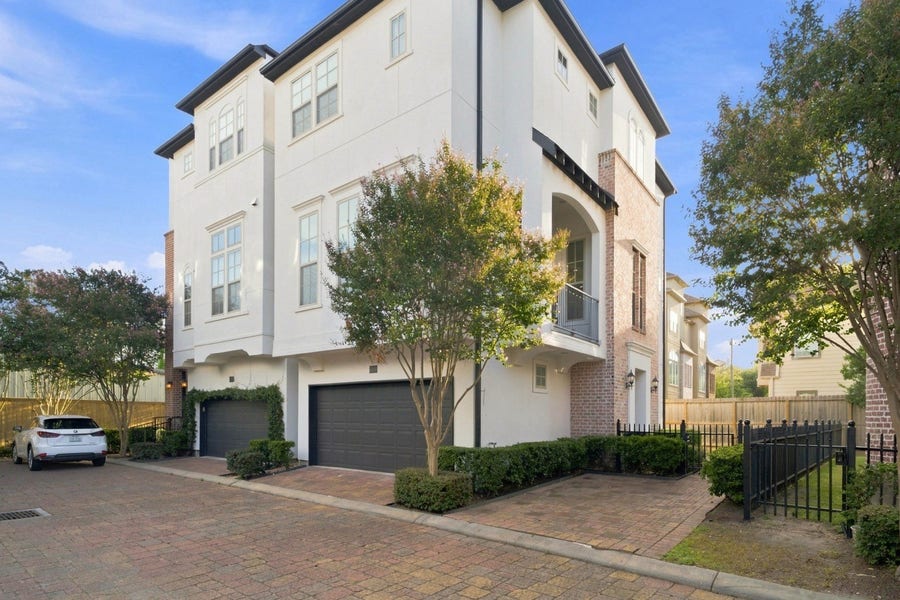 Property photo for 2705 Arabelle Grove, Houston, TX