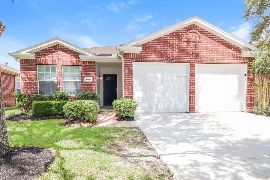 Property photo for 6027 Water Violet Lane, Richmond, TX