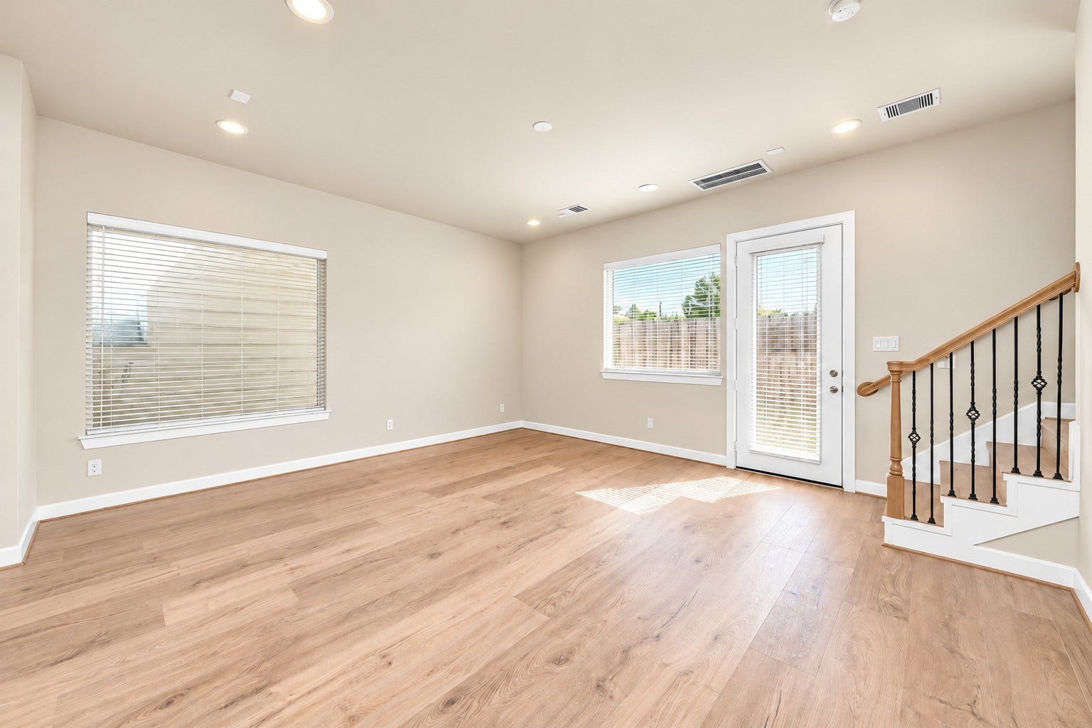5908 Jasper Jones Way, Houston, TX 77091 5908 Jasper Jones Way, Houston, TX 77091
