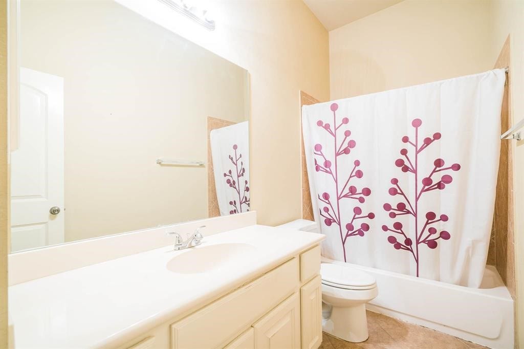 11015 Brighton Gardens Drive, Richmond, TX 77406