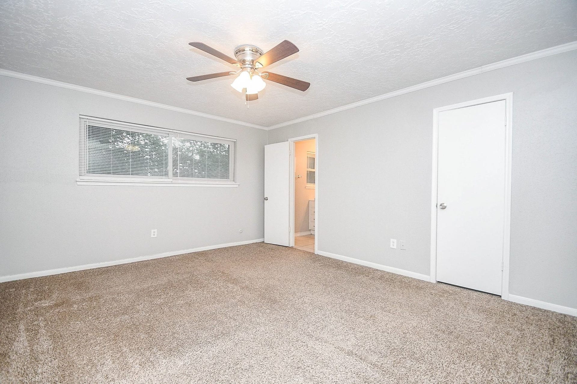 11839 Blair Meadow Drive, Meadows Place, TX 77477