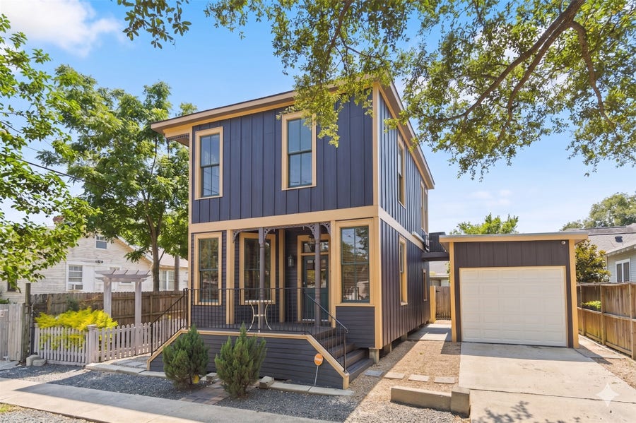 Property photo for 1311 37th Street, Galveston, TX