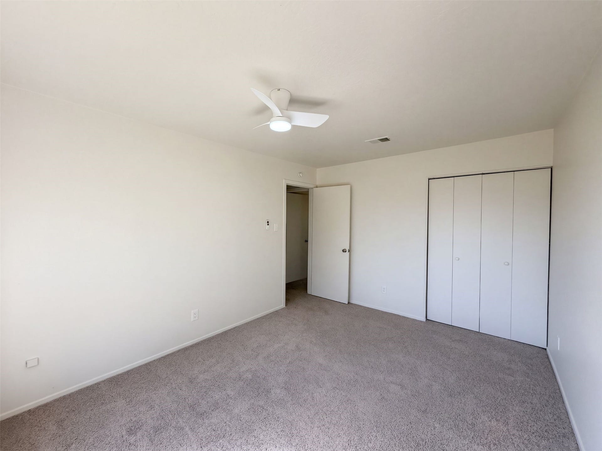 8403 Lone Quail Drive, Houston, TX 77489 8403 Lone Quail Drive, Houston, TX 77489