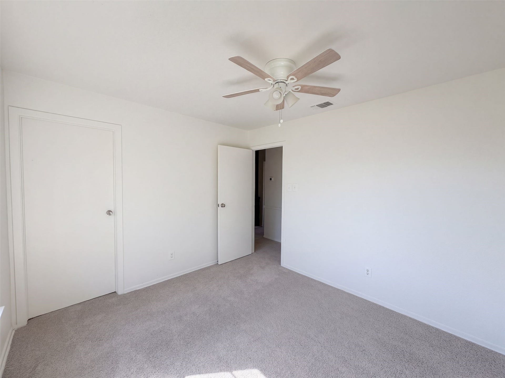 8403 Lone Quail Drive, Houston, TX 77489 8403 Lone Quail Drive, Houston, TX 77489
