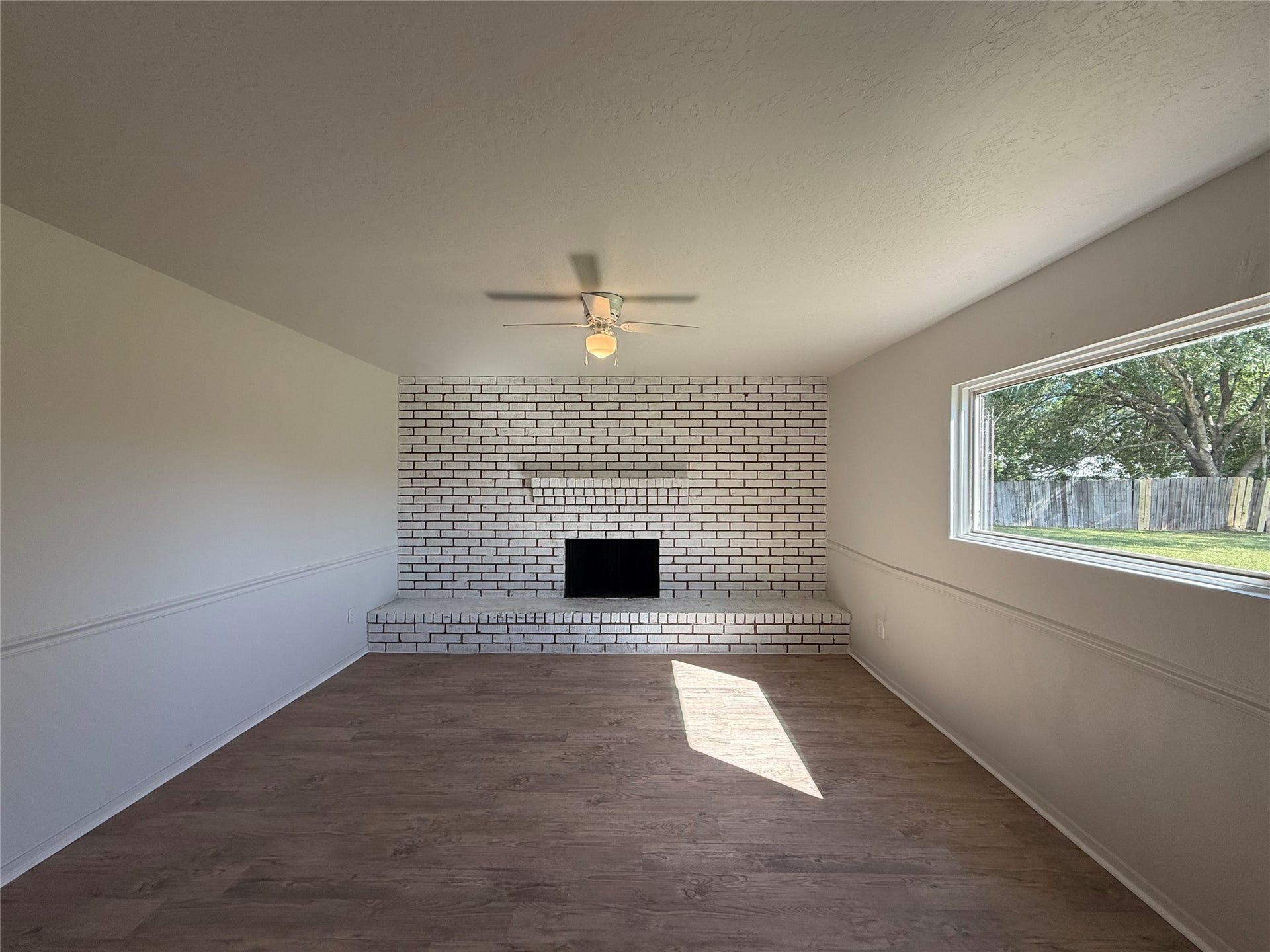 8403 Lone Quail Drive, Houston, TX 77489 8403 Lone Quail Drive, Houston, TX 77489