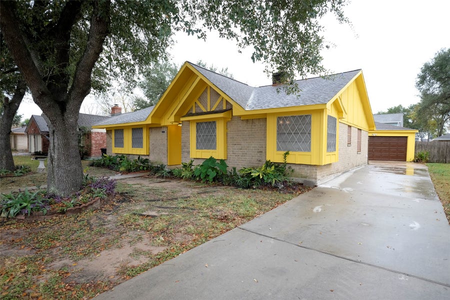 Property photo for 12323 Bexley Drive, Houston, TX