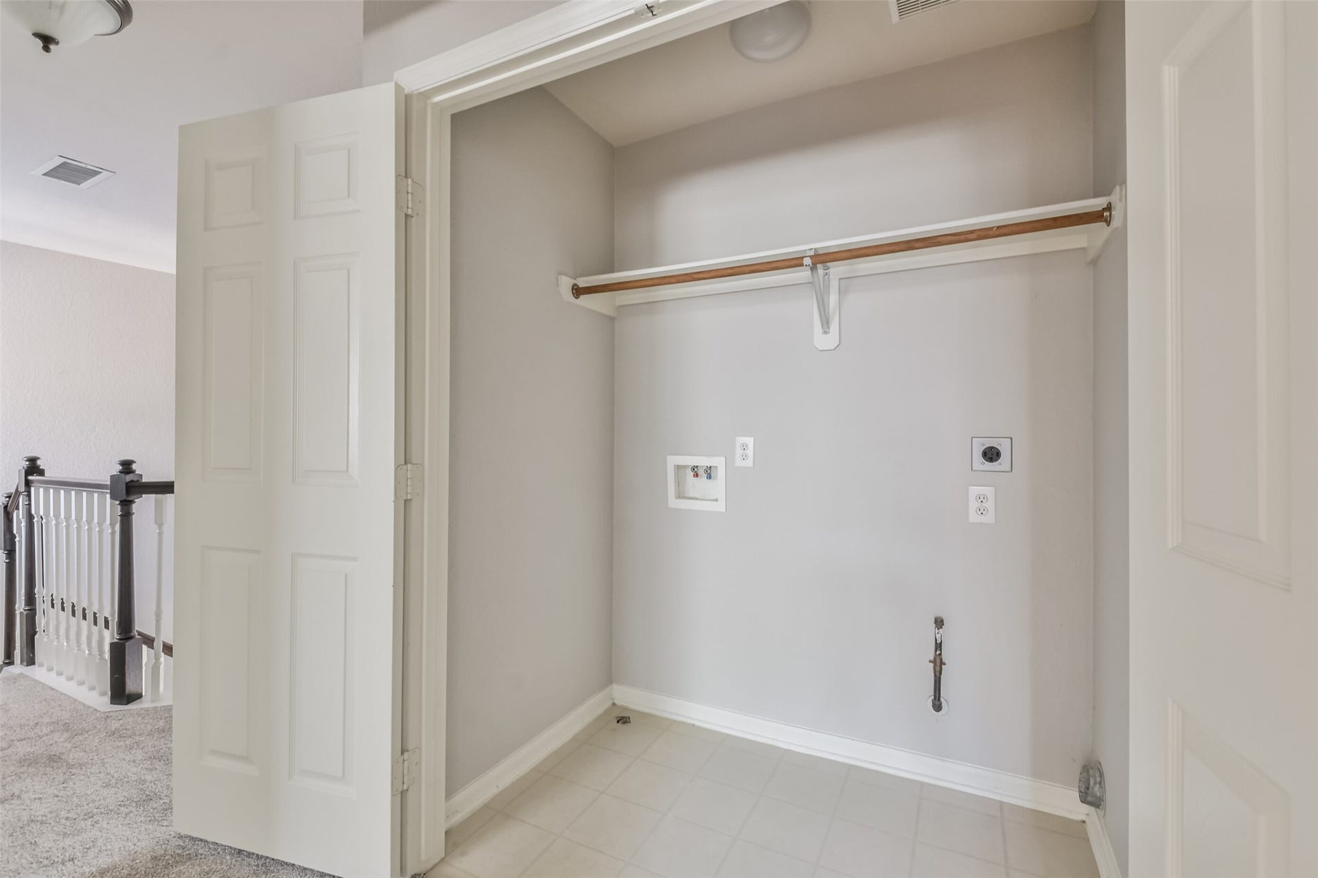 43 Alderon Woods Place, The Woodlands, TX 77382 43 Alderon Woods Place, The Woodlands, TX 77382