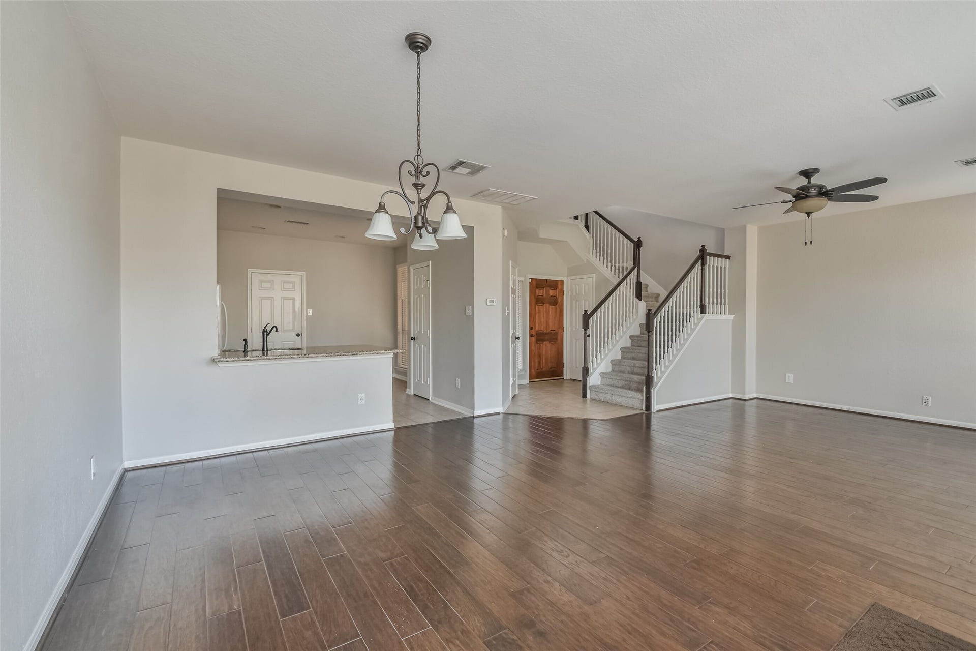43 Alderon Woods Place, The Woodlands, TX 77382 43 Alderon Woods Place, The Woodlands, TX 77382