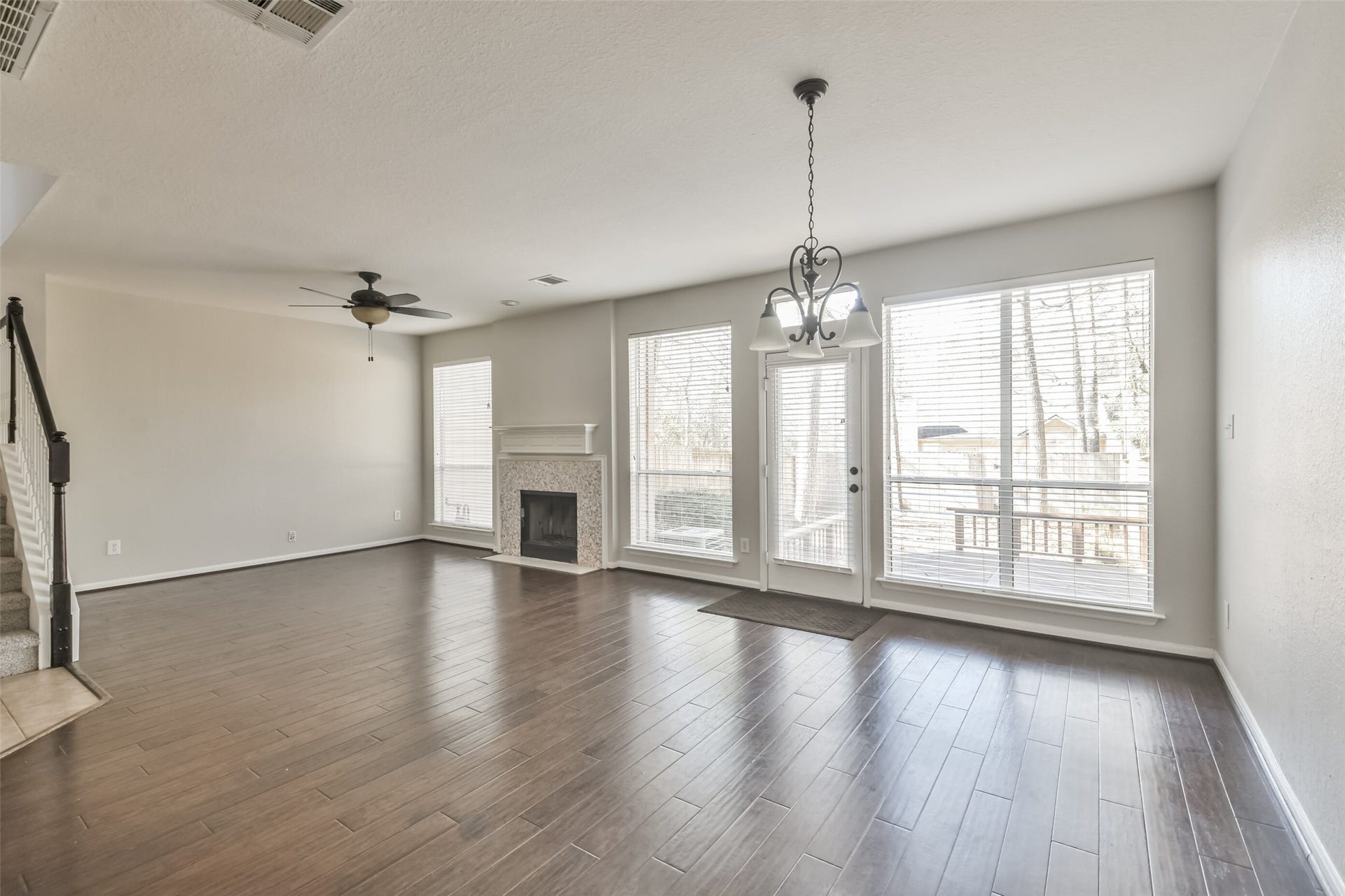 43 Alderon Woods Place, The Woodlands, TX 77382 43 Alderon Woods Place, The Woodlands, TX 77382