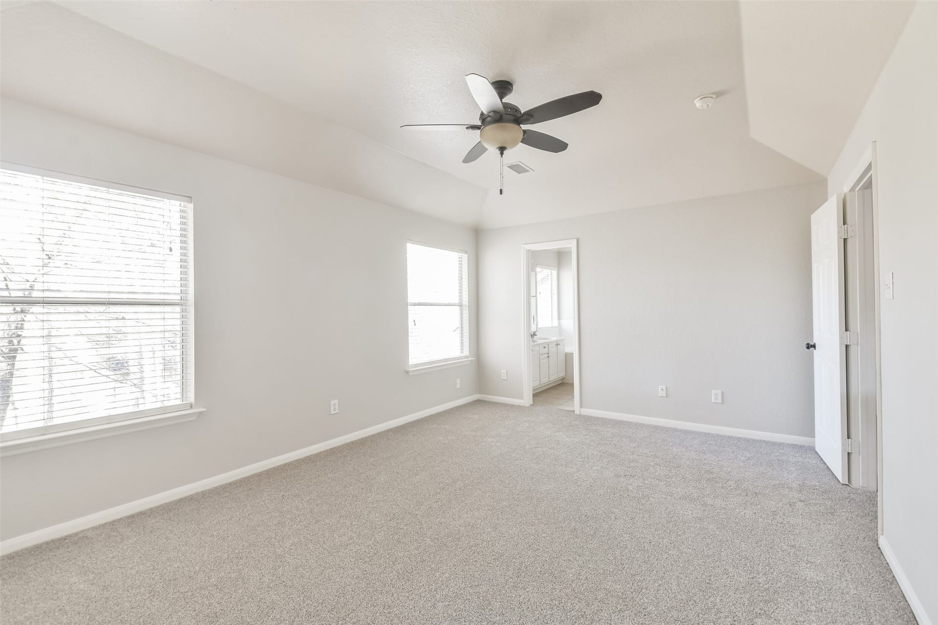 43 Alderon Woods Place, The Woodlands, TX 77382 43 Alderon Woods Place, The Woodlands, TX 77382