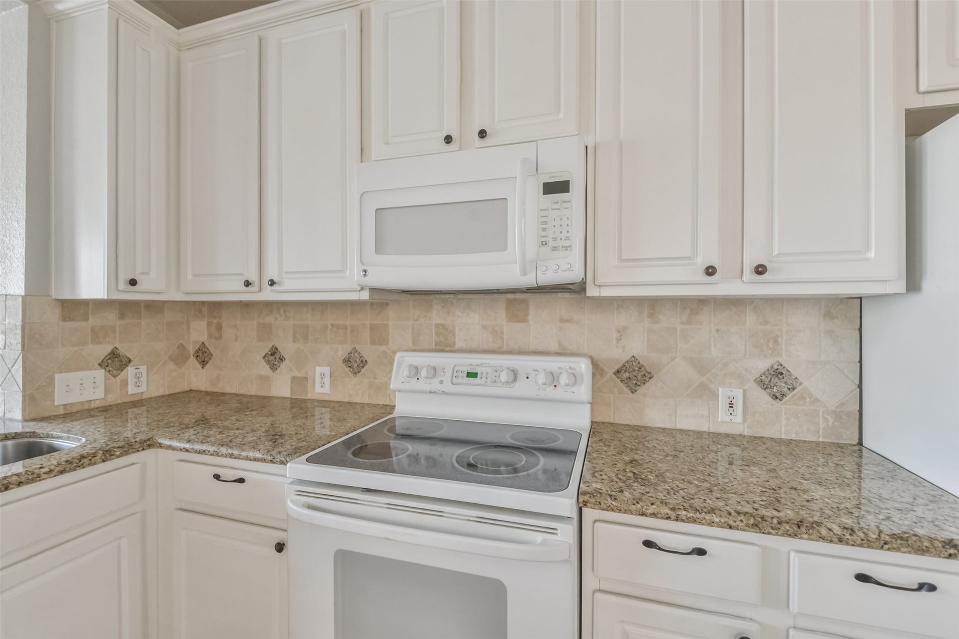43 Alderon Woods Place, The Woodlands, TX 77382 43 Alderon Woods Place, The Woodlands, TX 77382