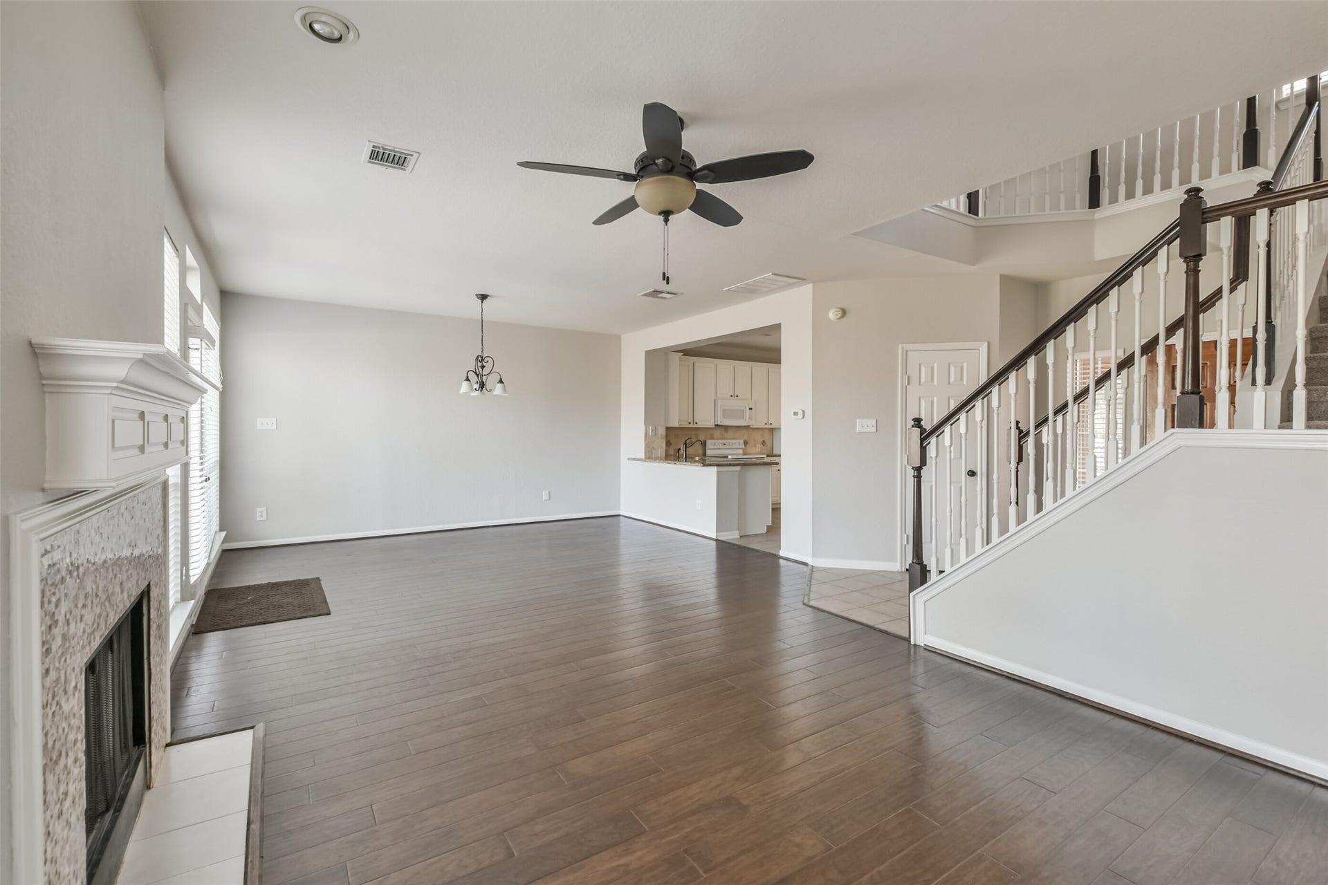 43 Alderon Woods Place, The Woodlands, TX 77382 43 Alderon Woods Place, The Woodlands, TX 77382