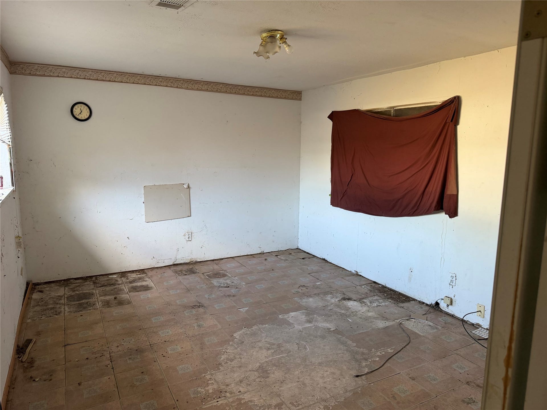 7102 Wendemere Street, Houston, TX 77088 7102 Wendemere Street, Houston, TX 77088