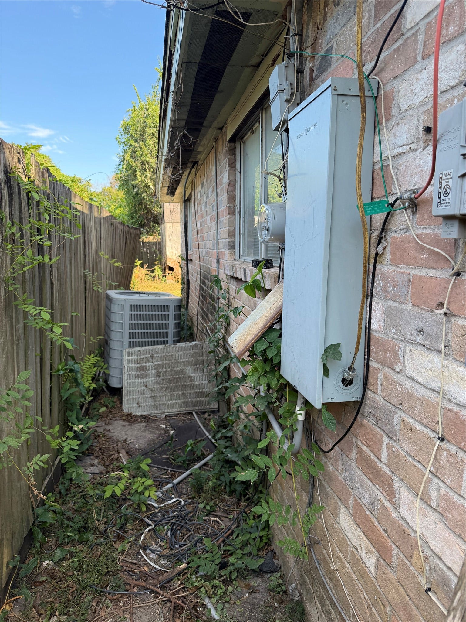 7102 Wendemere Street, Houston, TX 77088 7102 Wendemere Street, Houston, TX 77088