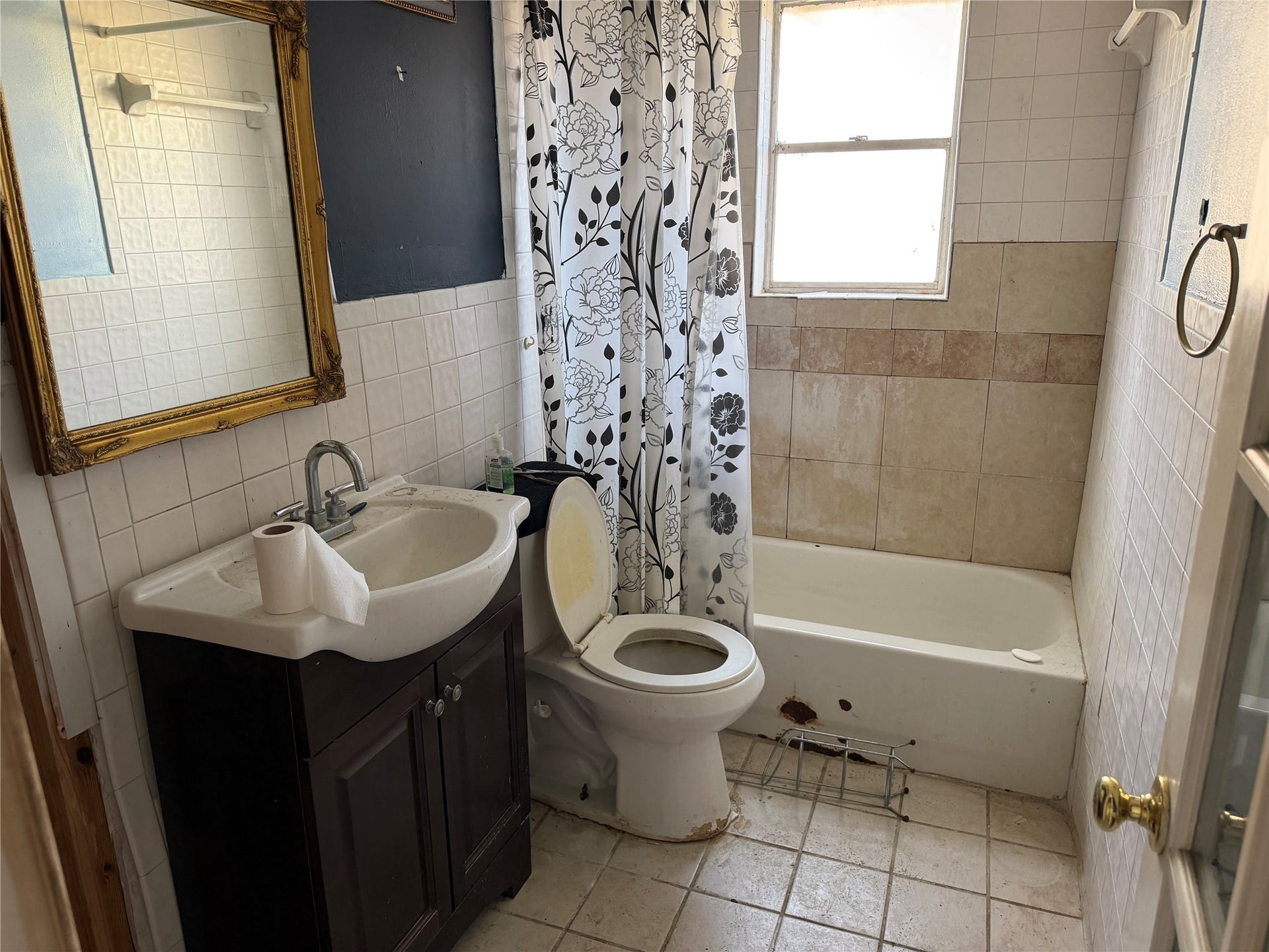 7102 Wendemere Street, Houston, TX 77088 7102 Wendemere Street, Houston, TX 77088