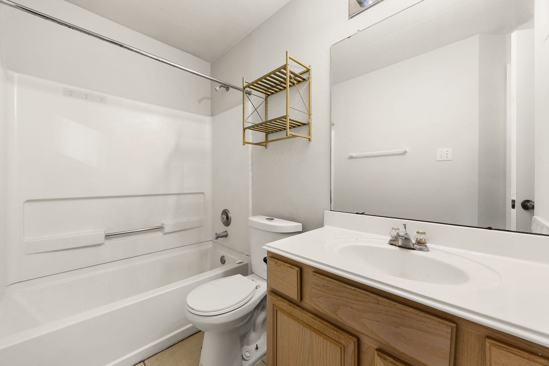 11728 Chanteloup Drive, Houston, TX 77047 11728 Chanteloup Drive, Houston, TX 77047