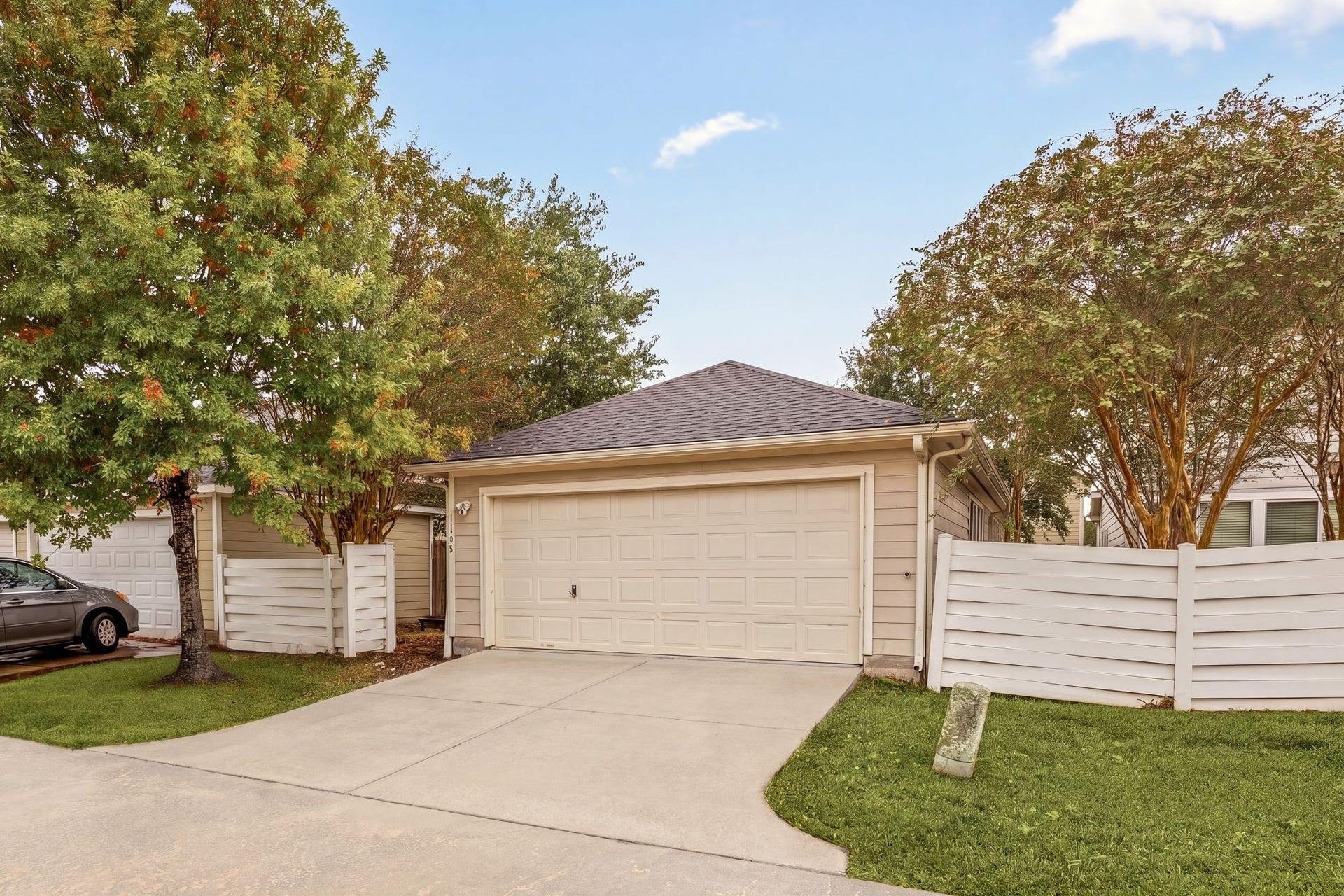 11728 Chanteloup Drive, Houston, TX 77047 11728 Chanteloup Drive, Houston, TX 77047
