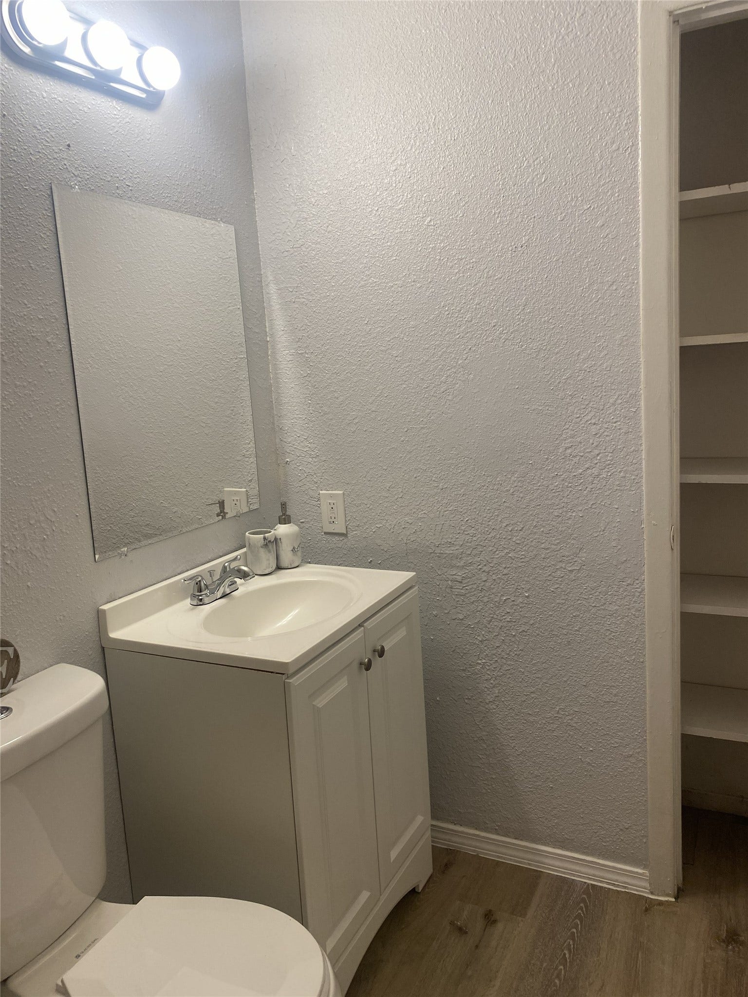 9100 Dodson St, #21, Houston, TX 77093 Bathroom offers plenty of storage