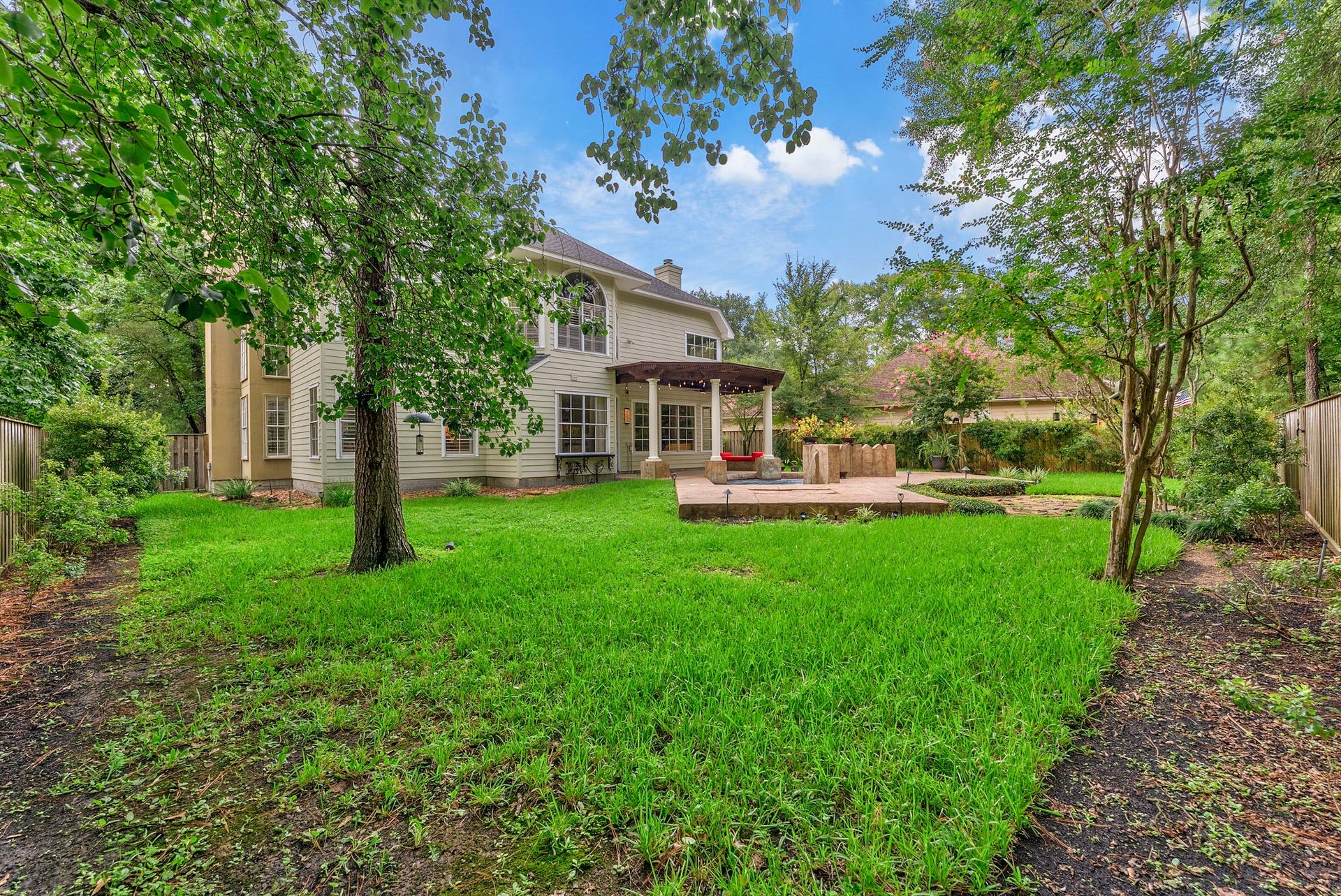 66 Candle Pine Place, The Woodlands, TX 77381