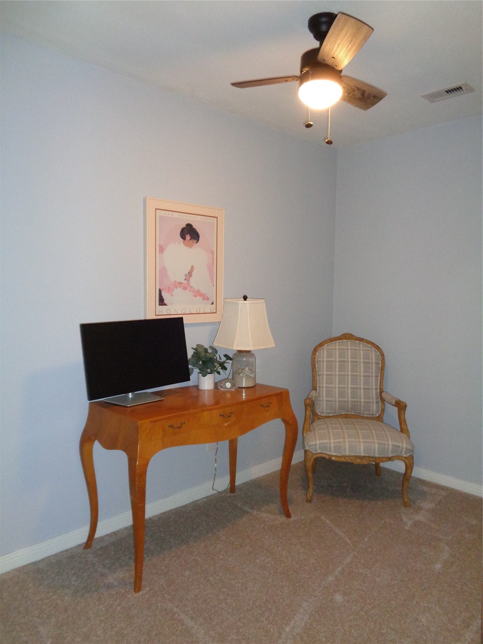 2502 20th Street N, Texas City, TX 77590 Office or bedroom; has a closet