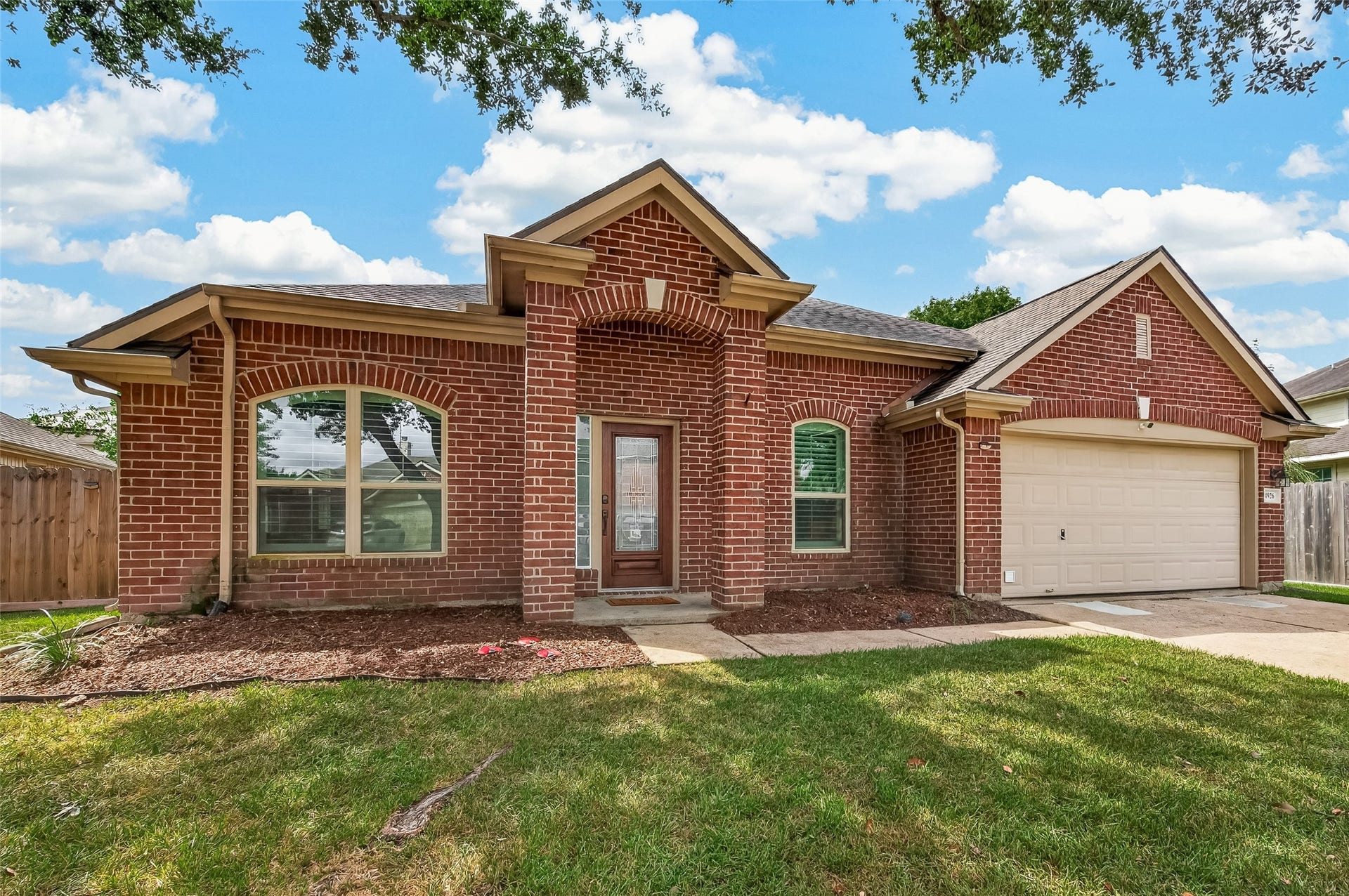 4926 Quiet Canyon Drive, Friendswood, TX 77546 4926 Quiet Canyon Drive, Friendswood, TX 77546