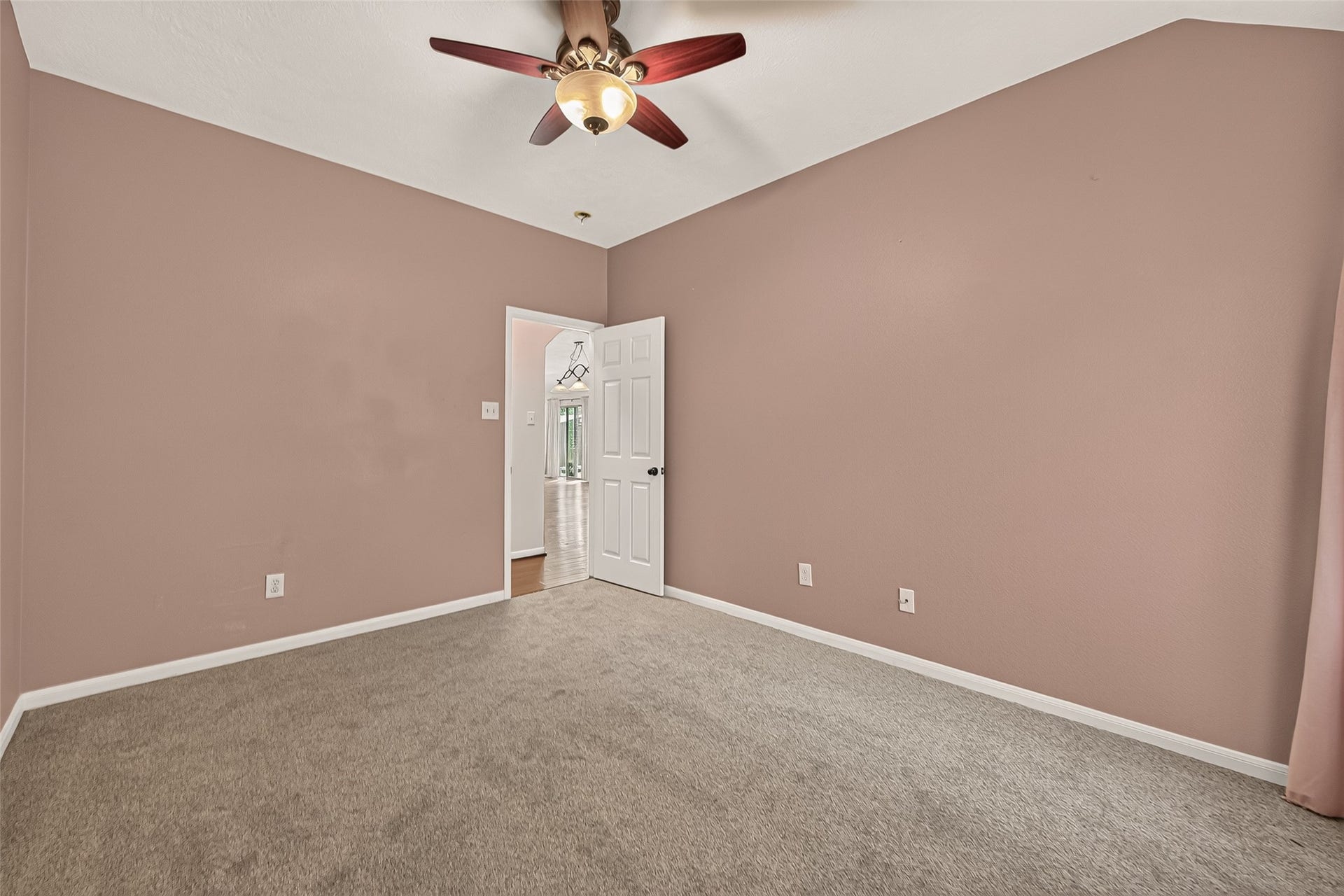 4926 Quiet Canyon Drive, Friendswood, TX 77546 4926 Quiet Canyon Drive, Friendswood, TX 77546