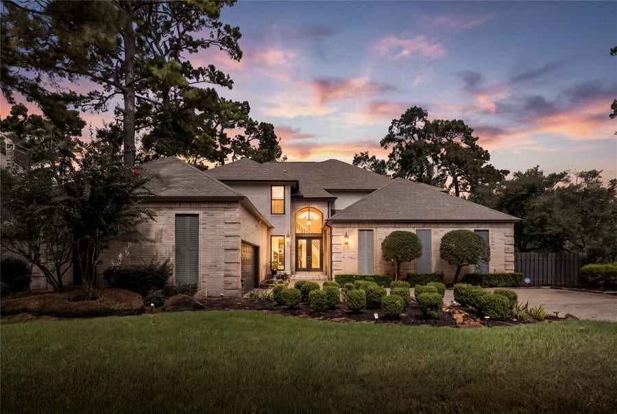 Property photo for 4719 Breezy Point Drive, Houston, TX