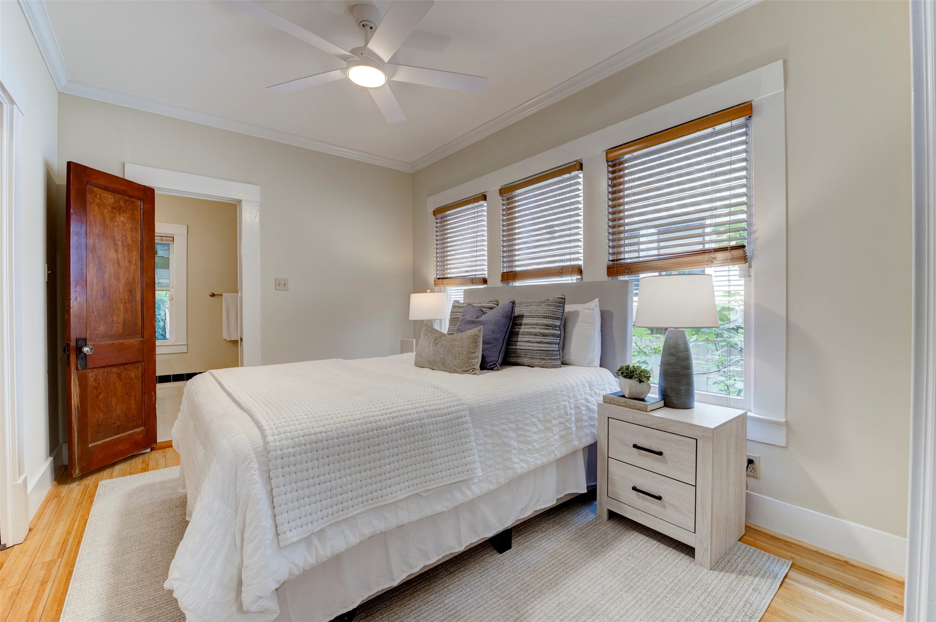 1240 Heights Boulevard, Houston, TX 77008