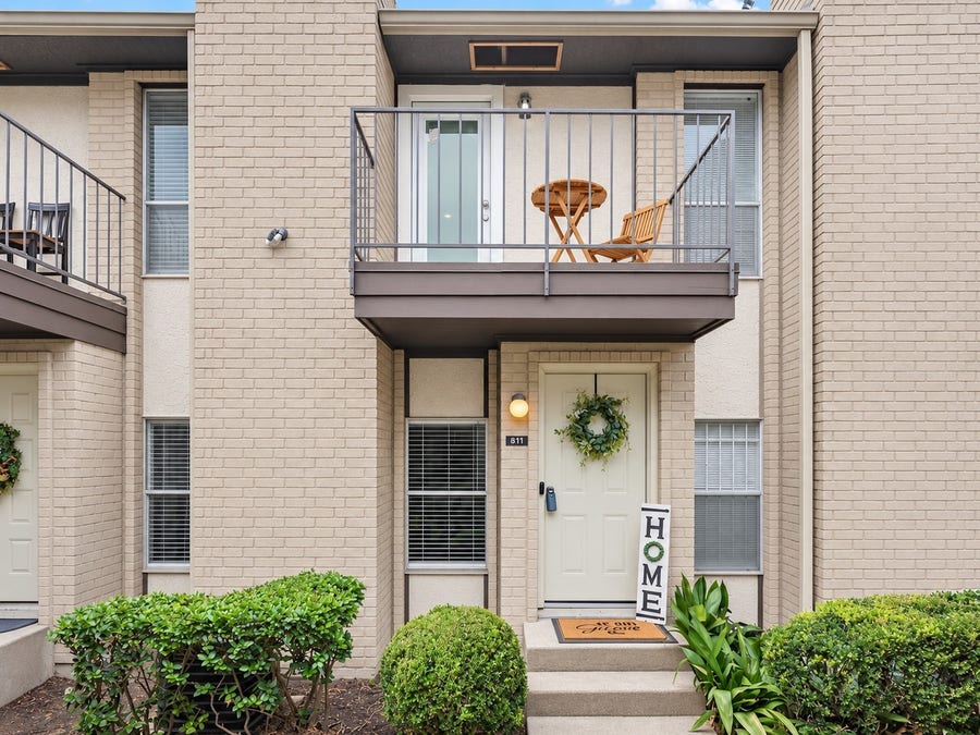 Property photo for 2021 Spenwick Drive, #811, Houston, TX