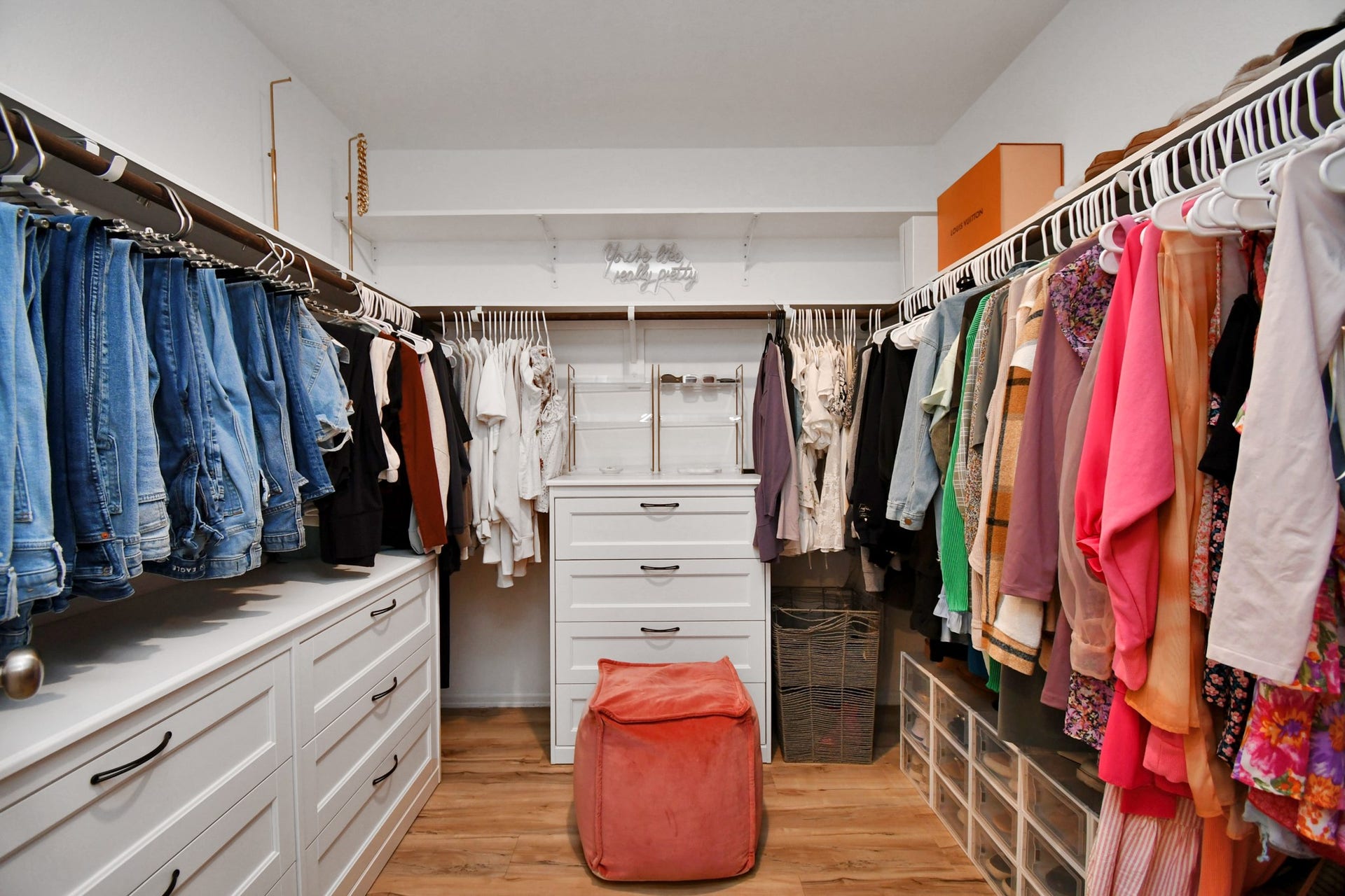 932 Gentle Moss Drive, Magnolia, TX 77354 Primary walk-in closet!