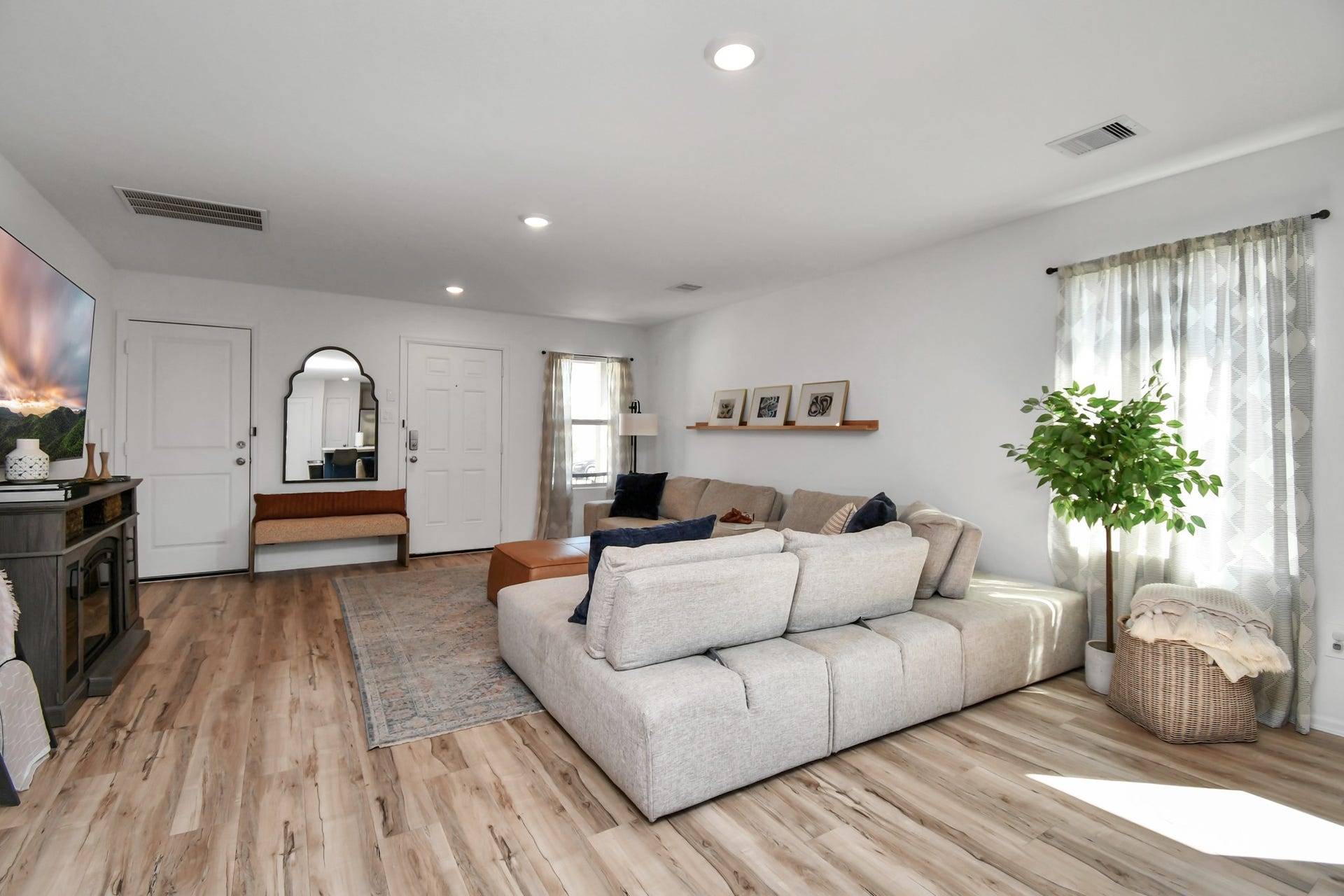 932 Gentle Moss Drive, Magnolia, TX 77354 932 Gentle Moss Drive, Magnolia, TX 77354