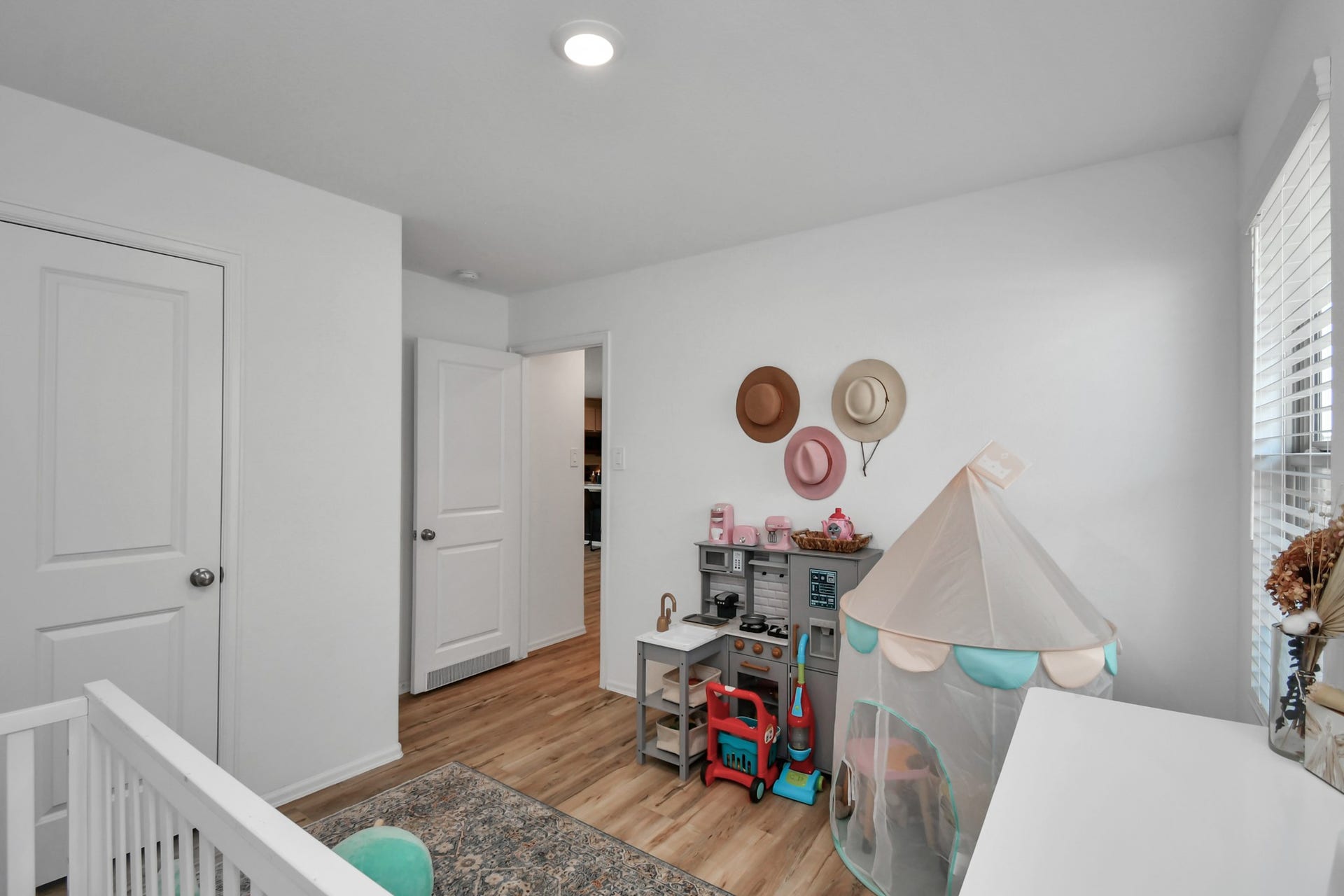 932 Gentle Moss Drive, Magnolia, TX 77354 932 Gentle Moss Drive, Magnolia, TX 77354