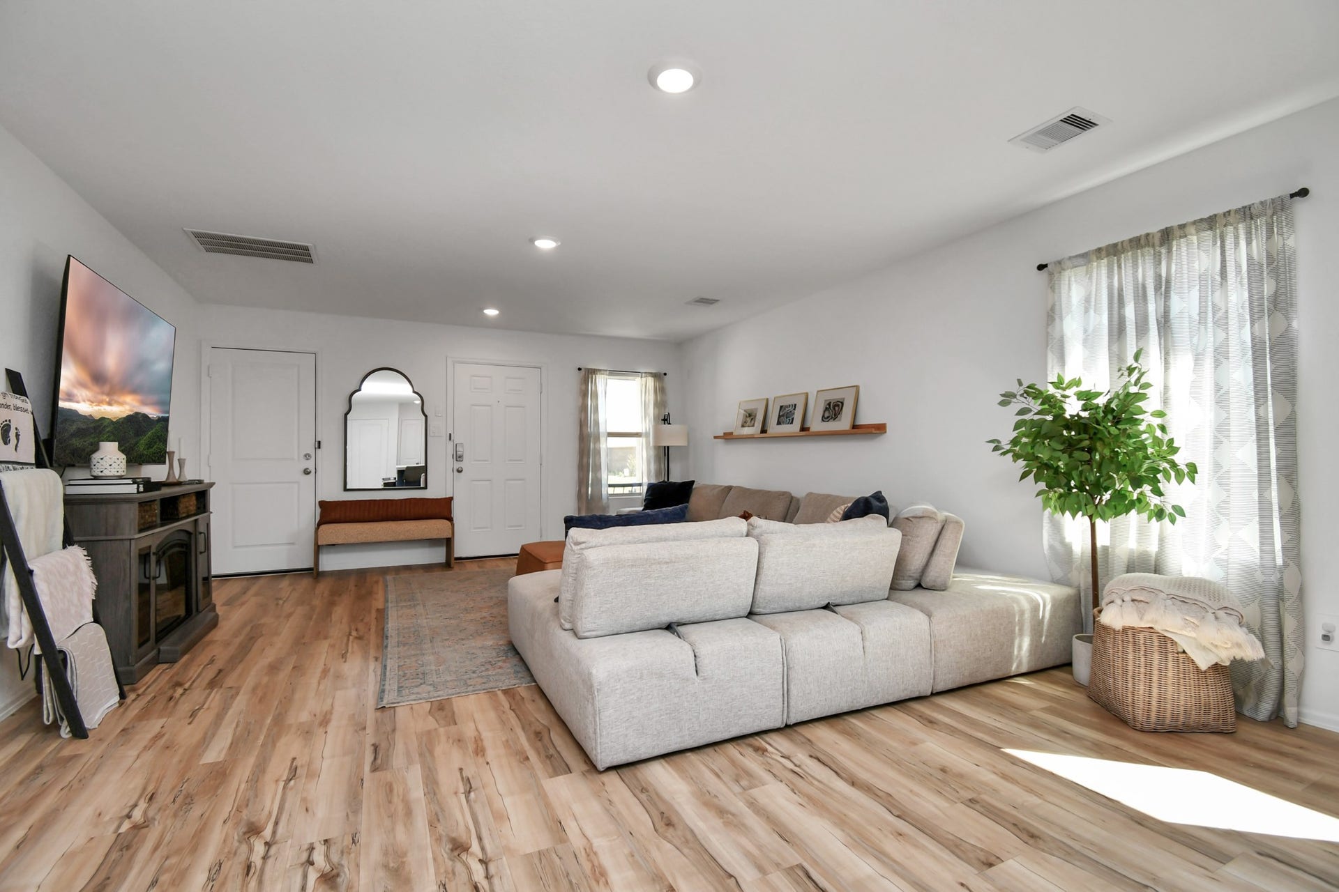 932 Gentle Moss Drive, Magnolia, TX 77354 932 Gentle Moss Drive, Magnolia, TX 77354