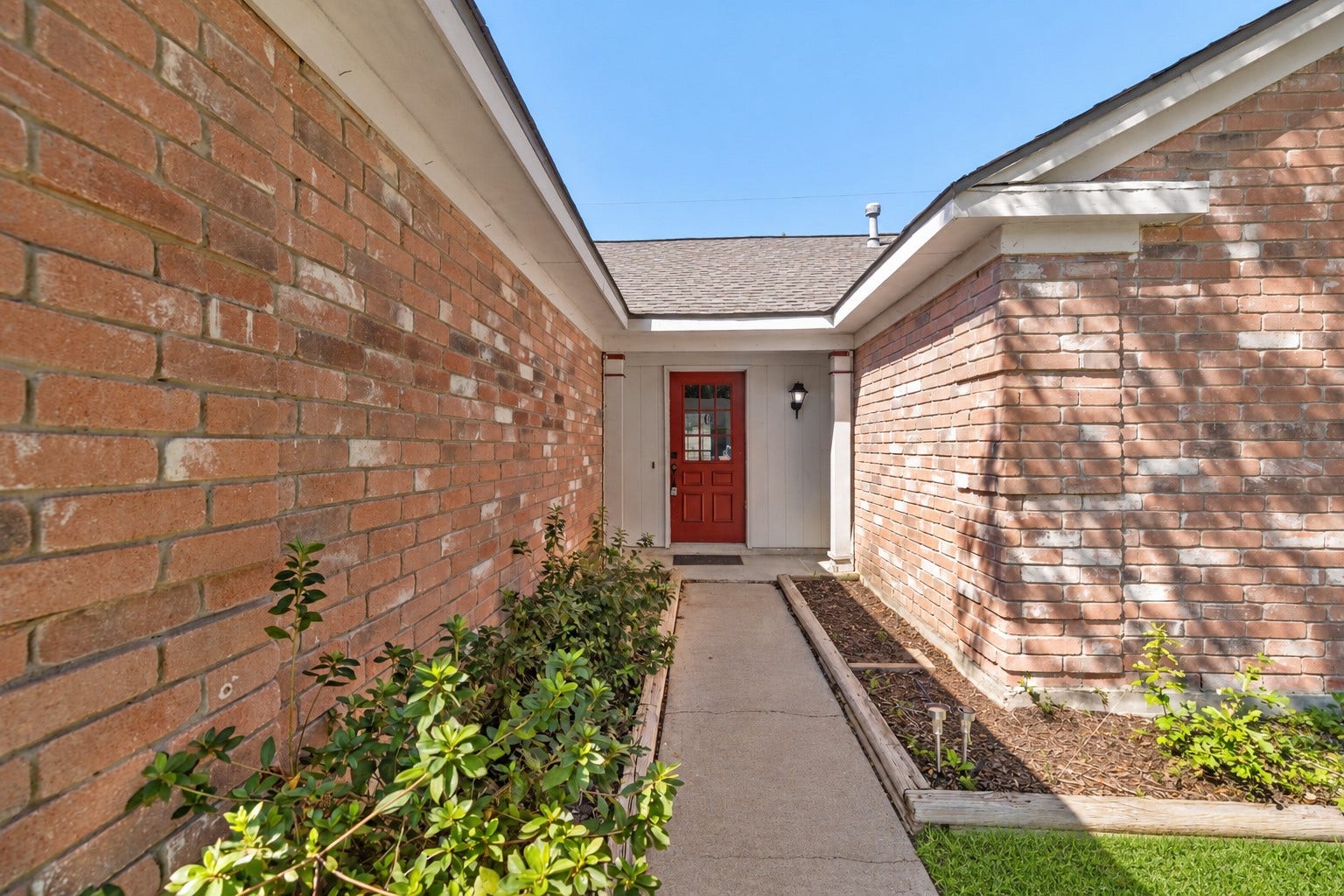 9631 Secretariat Drive, Houston, TX 77065