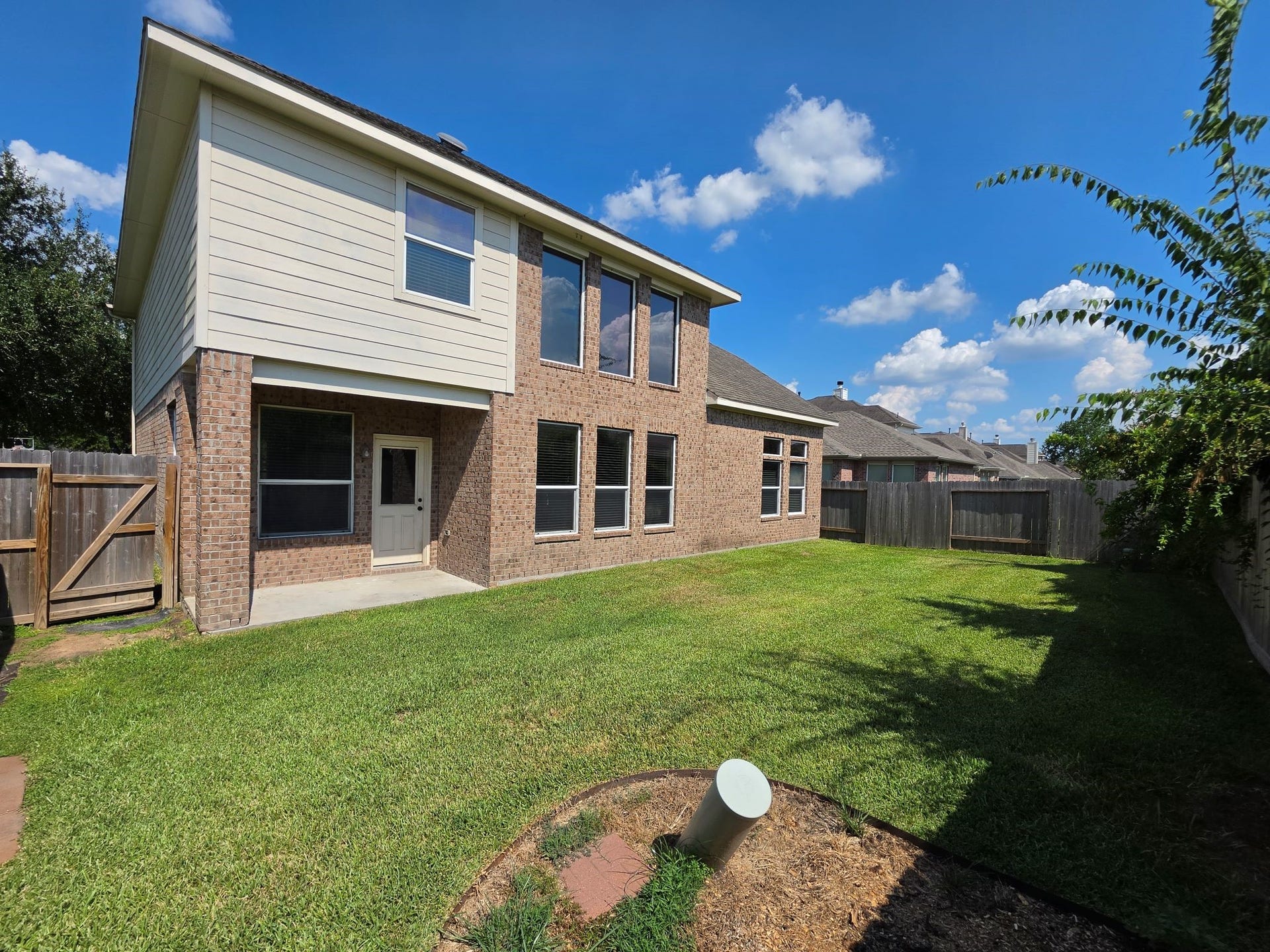 20676 Oakhurst Meadows Drive, Porter, TX 77365 20676 Oakhurst Meadows Drive, Porter, TX 77365