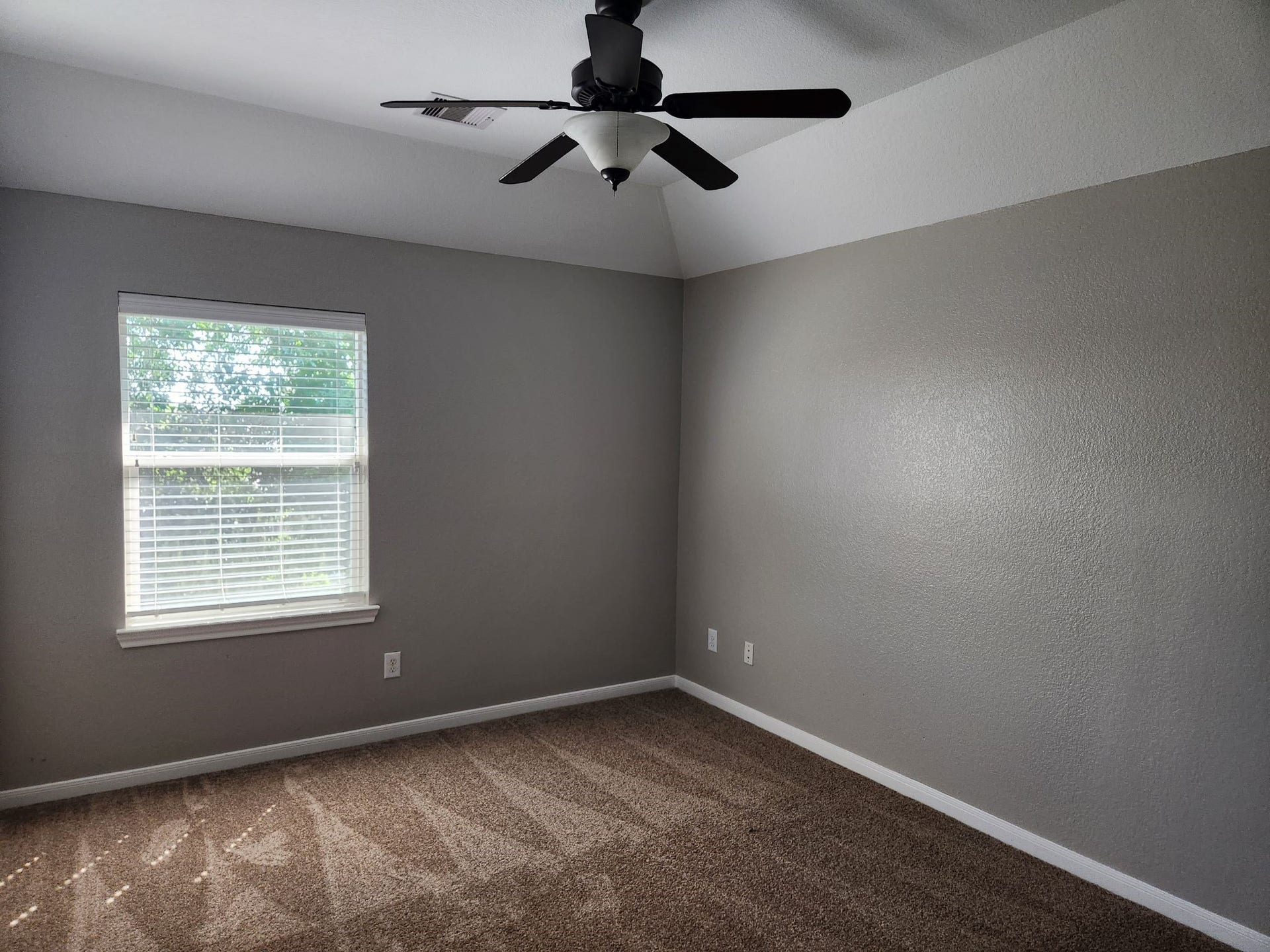 20676 Oakhurst Meadows Drive, Porter, TX 77365 20676 Oakhurst Meadows Drive, Porter, TX 77365