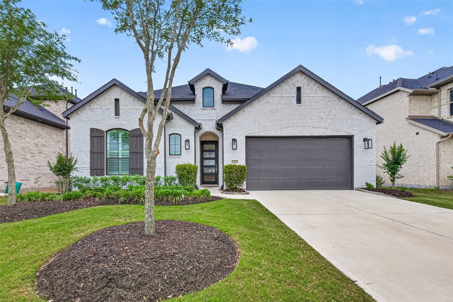 Property photo for 29843 Breezy Pines Loop, Fulshear, TX