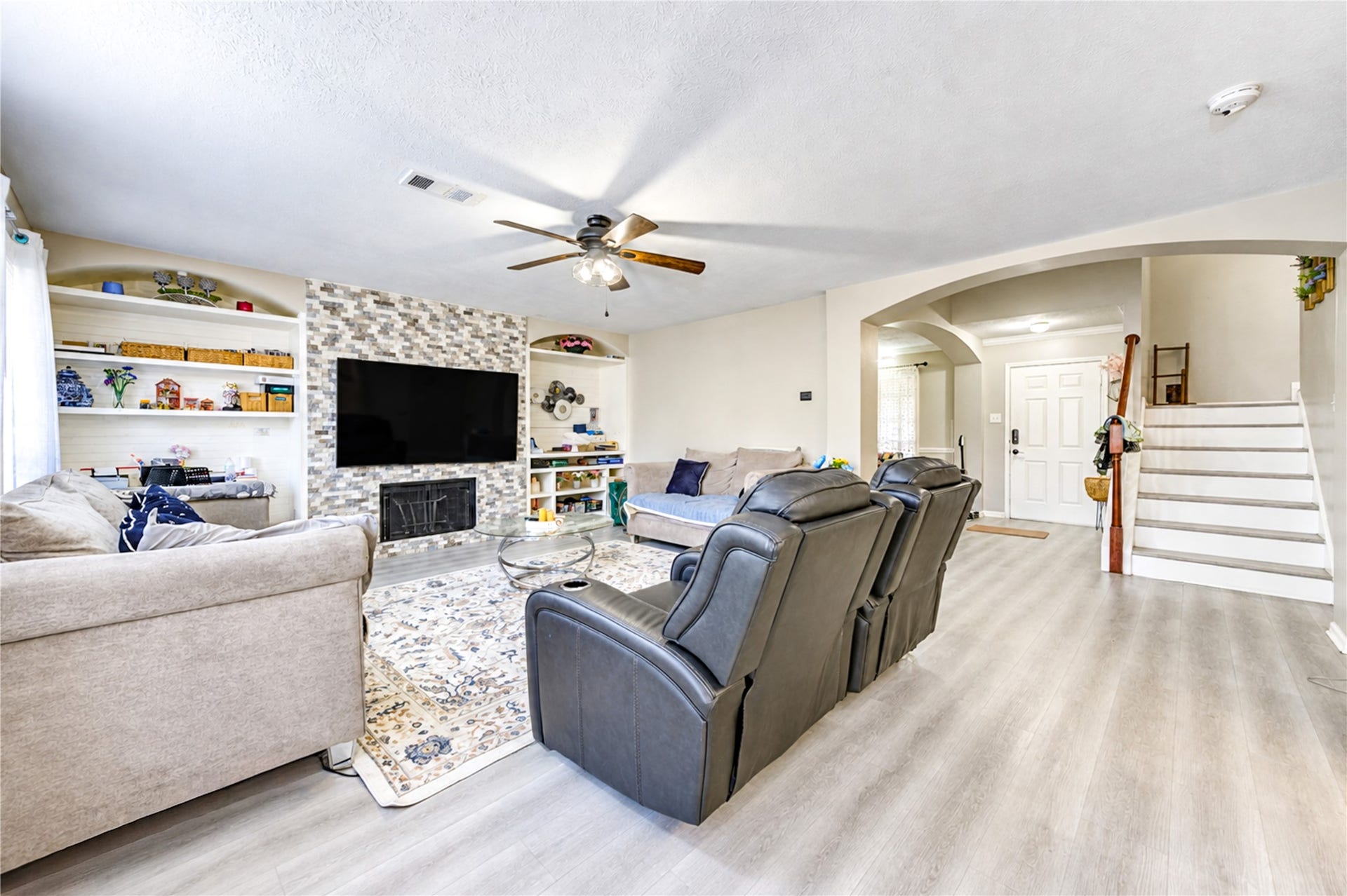 16831 Basewood Court, Sugar Land, TX 77498 16831 Basewood Court, Sugar Land, TX 77498