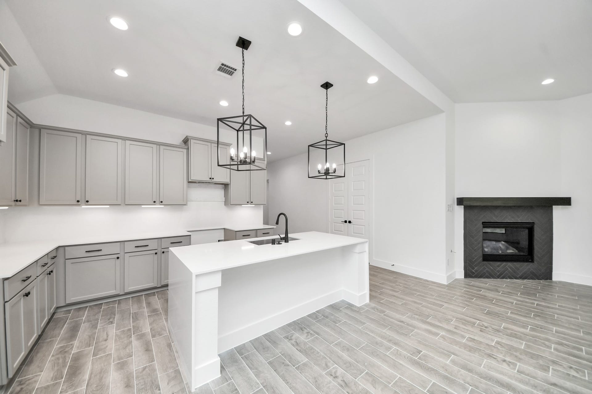 3111 Native Spring Drive, Spring, TX 77373 3111 Native Spring Drive, Spring, TX 77373