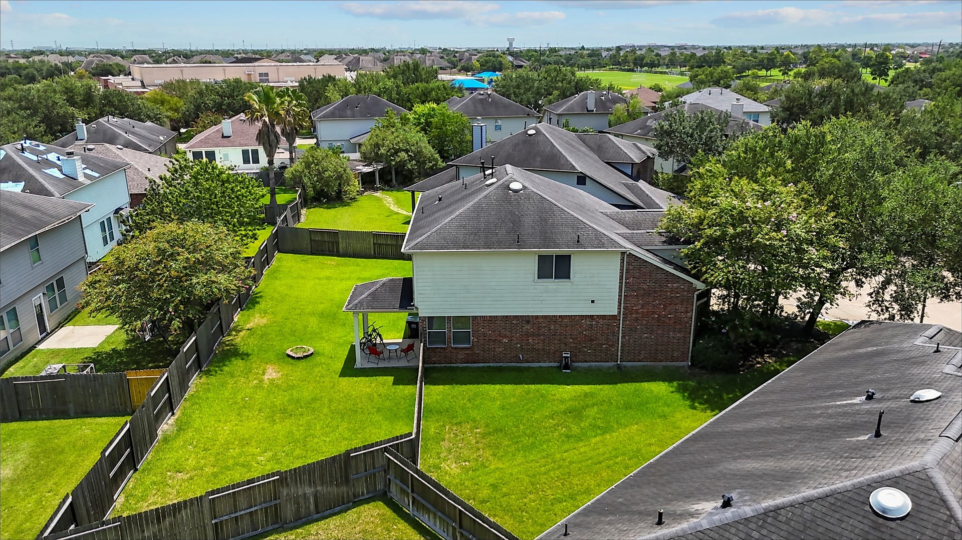 2701 Shallow Falls Court, Pearland, TX 77584 2701 Shallow Falls Court, Pearland, TX 77584