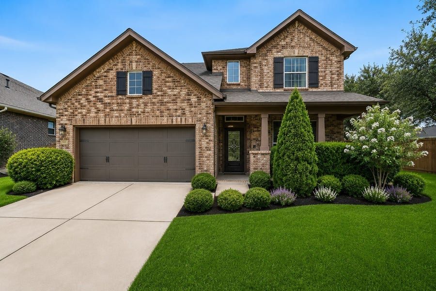 Property photo for 100 Castlegate Lane, Houston, TX