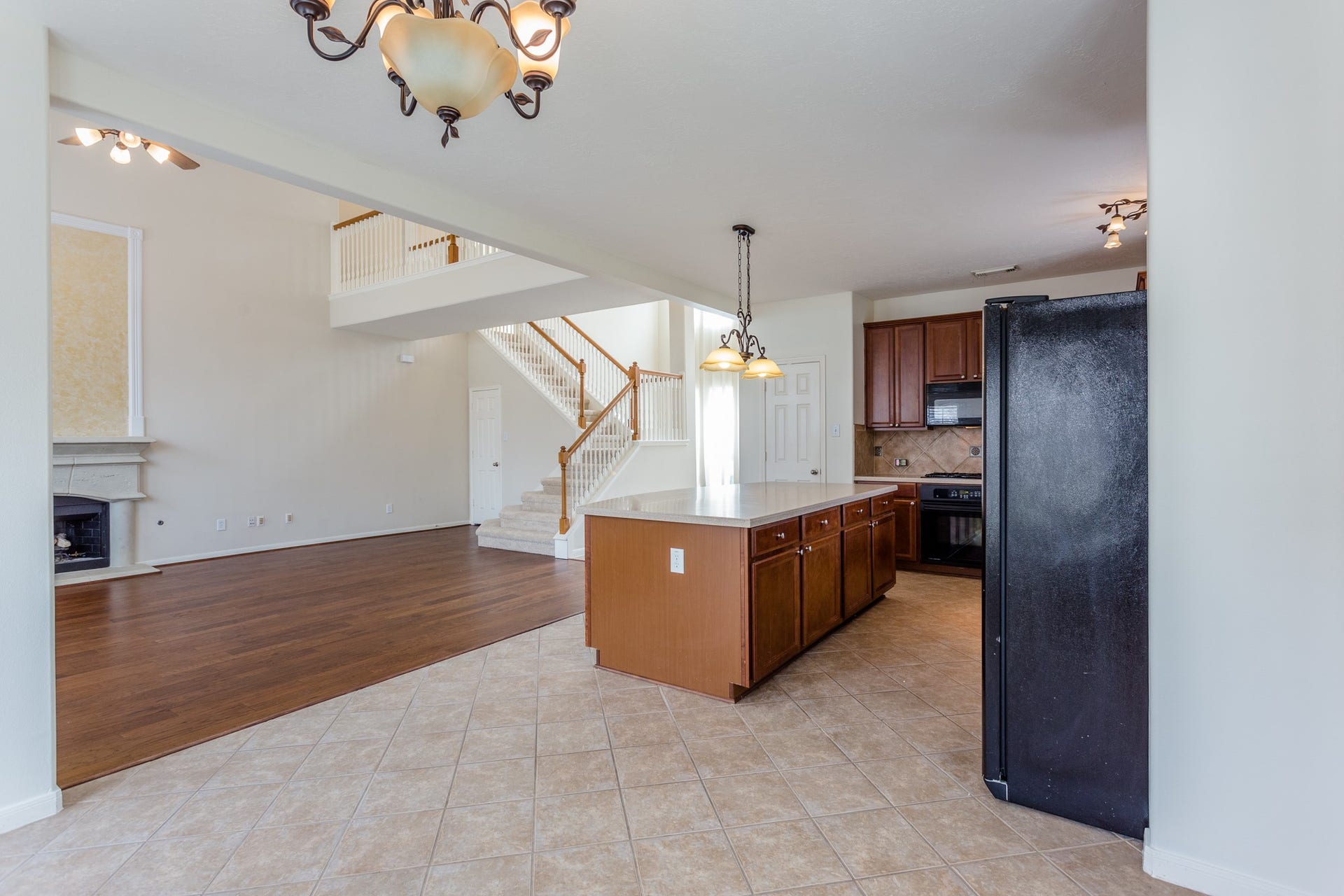 3107 Rosholt Drive, Spring, TX 77386