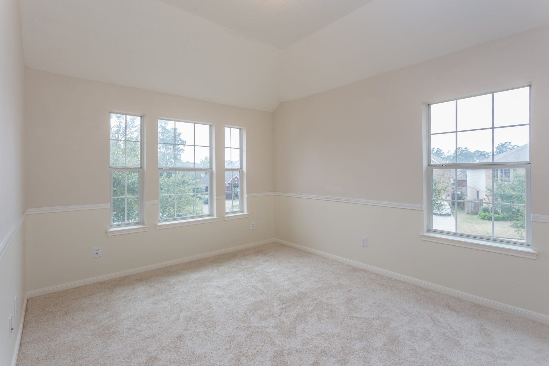 3107 Rosholt Drive, Spring, TX 77386