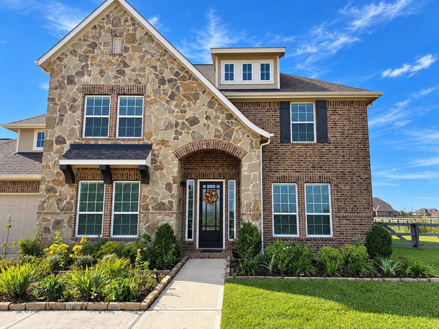Property photo for 4021 Edgewater Terrace Lane, Waller, TX