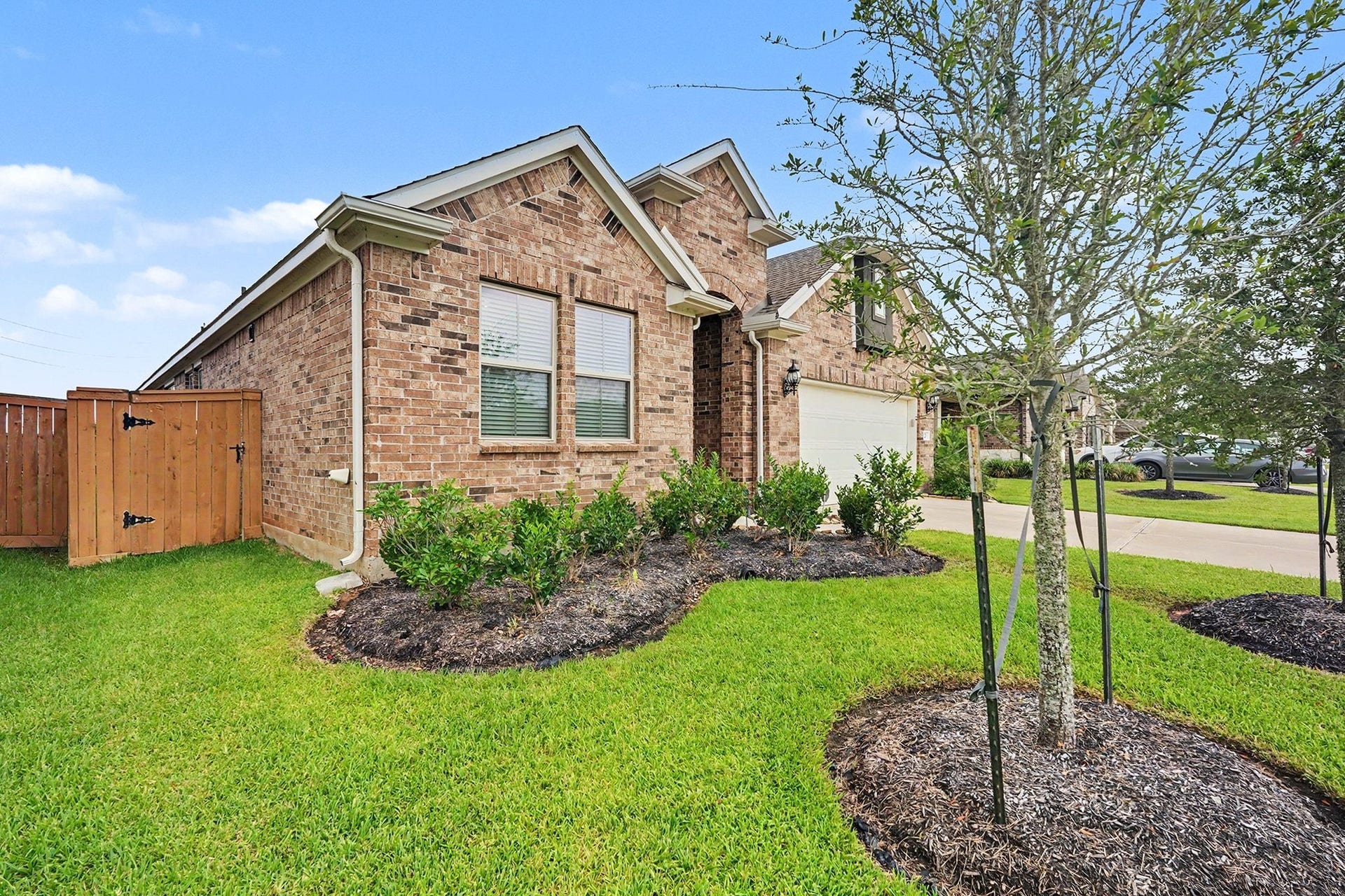 121 Sunray Creek Drive, Katy, TX 77493 121 Sunray Creek Drive, Katy, TX 77493