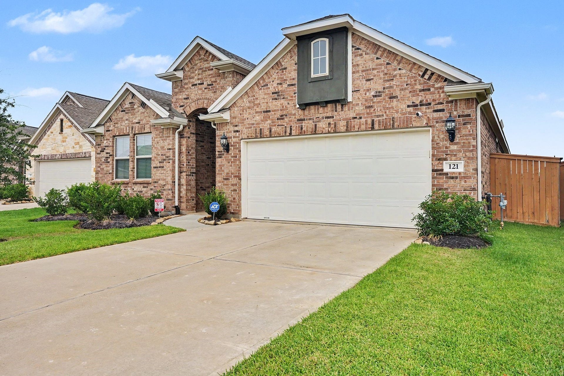 121 Sunray Creek Drive, Katy, TX 77493 121 Sunray Creek Drive, Katy, TX 77493