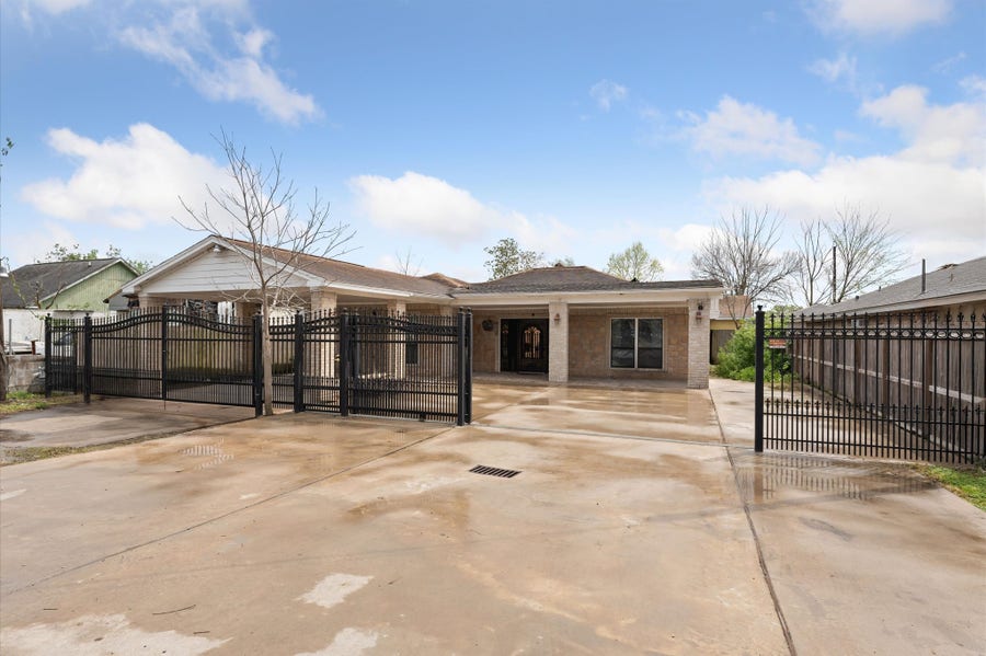 Property photo for 14022 Greenville Street, Houston, TX