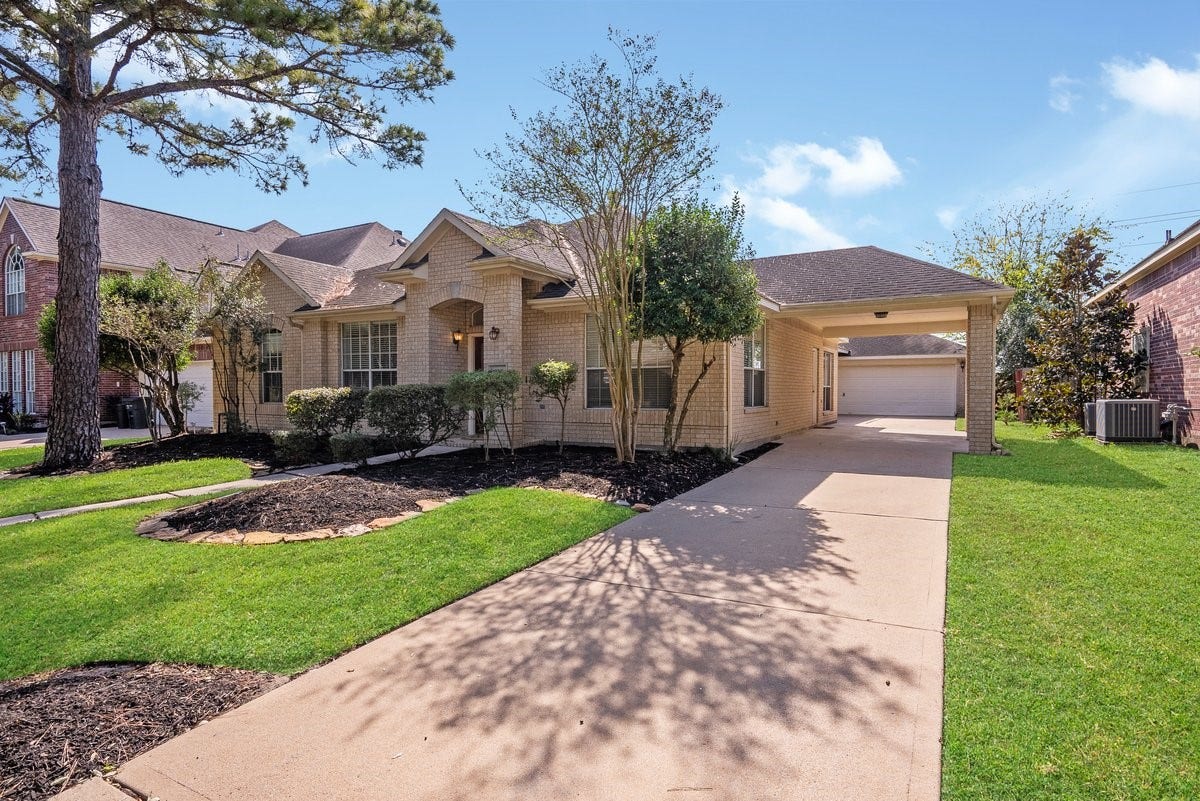 16715 Shallow Ridge Boulevard, Houston, TX 77095 16715 Shallow Ridge Boulevard, Houston, TX 77095
